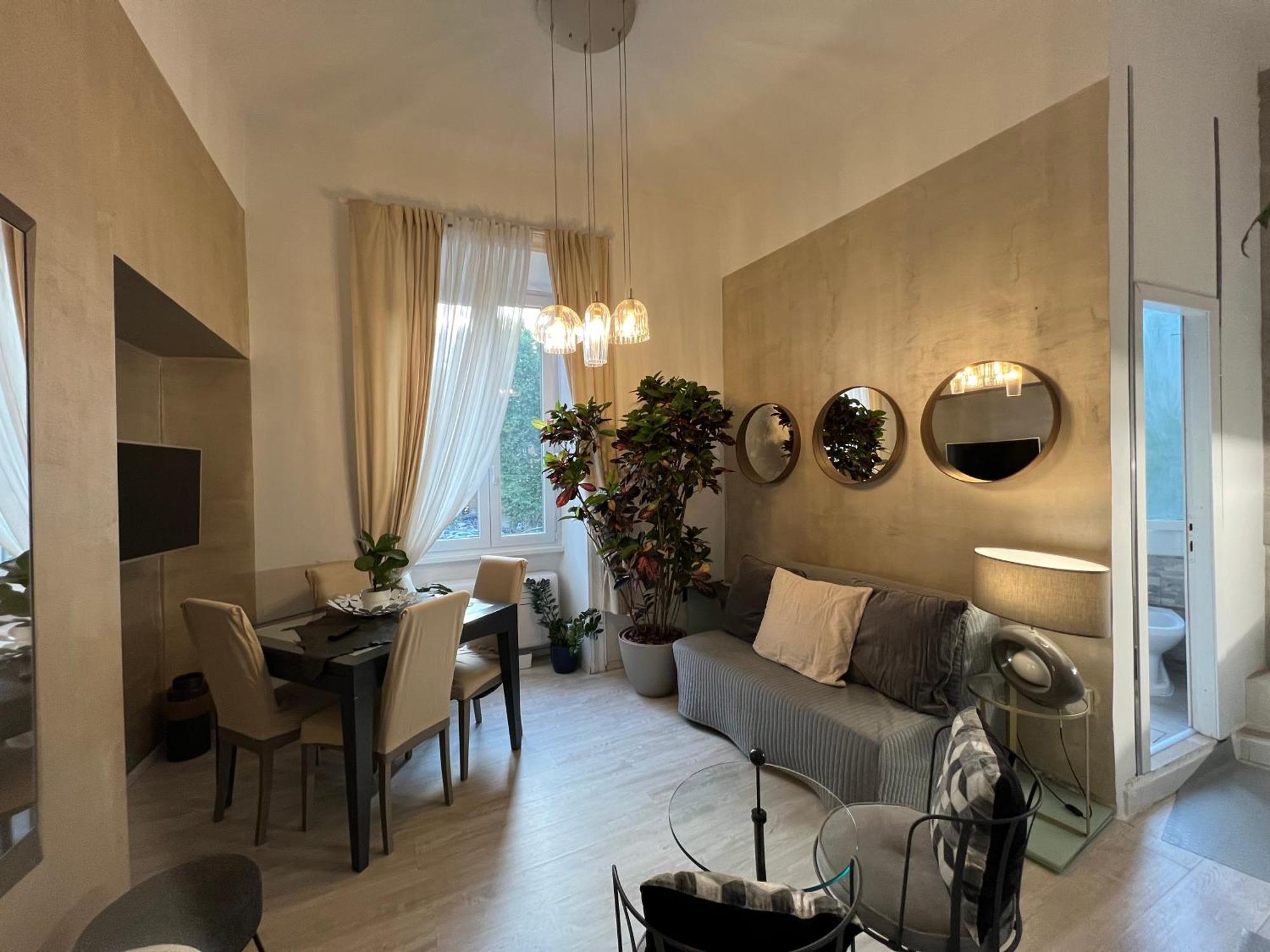 Luca's Vatican Hospitality Apartment *