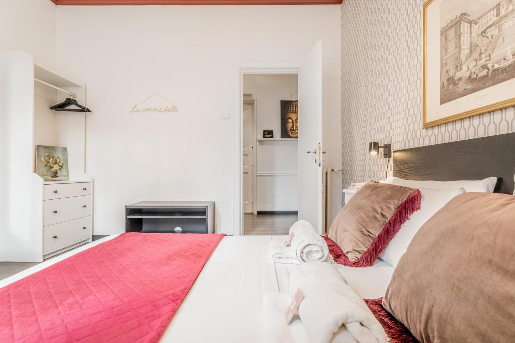Giuliano Apartment