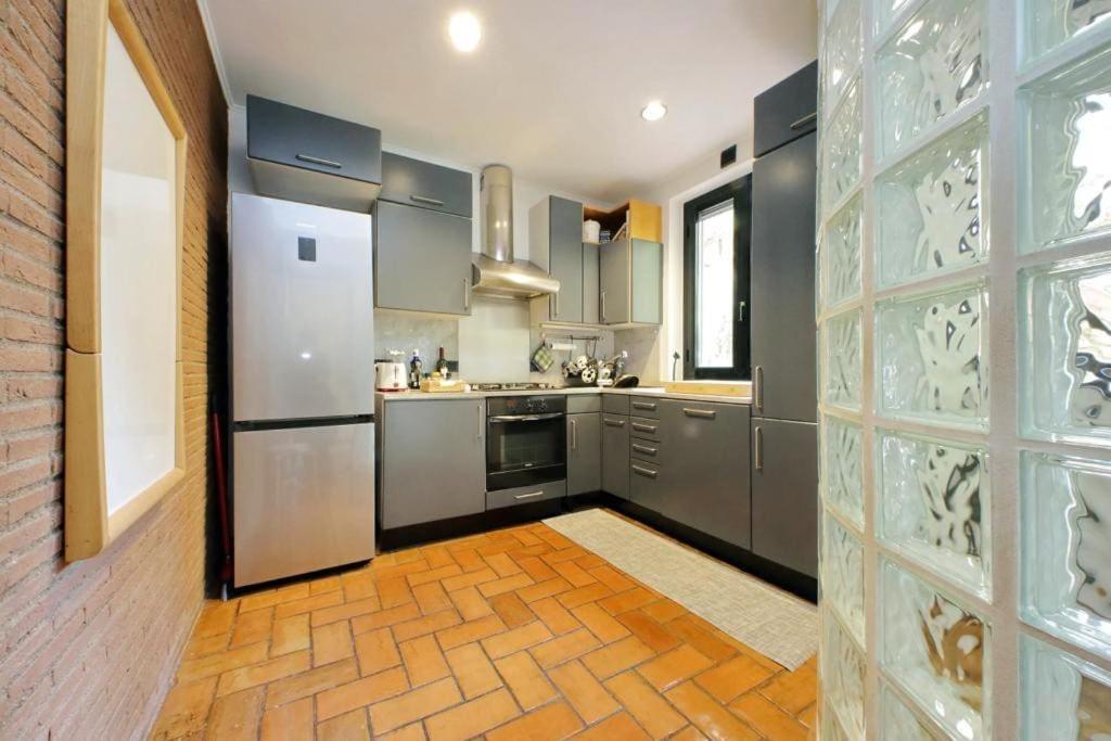 Vatican Luxury With Garden Apartment Rome