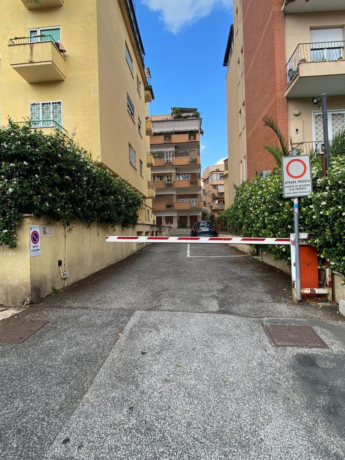 Casa Tua A Centro Con Box Auto Tra Stadio Olimpico E Vaticano Rome