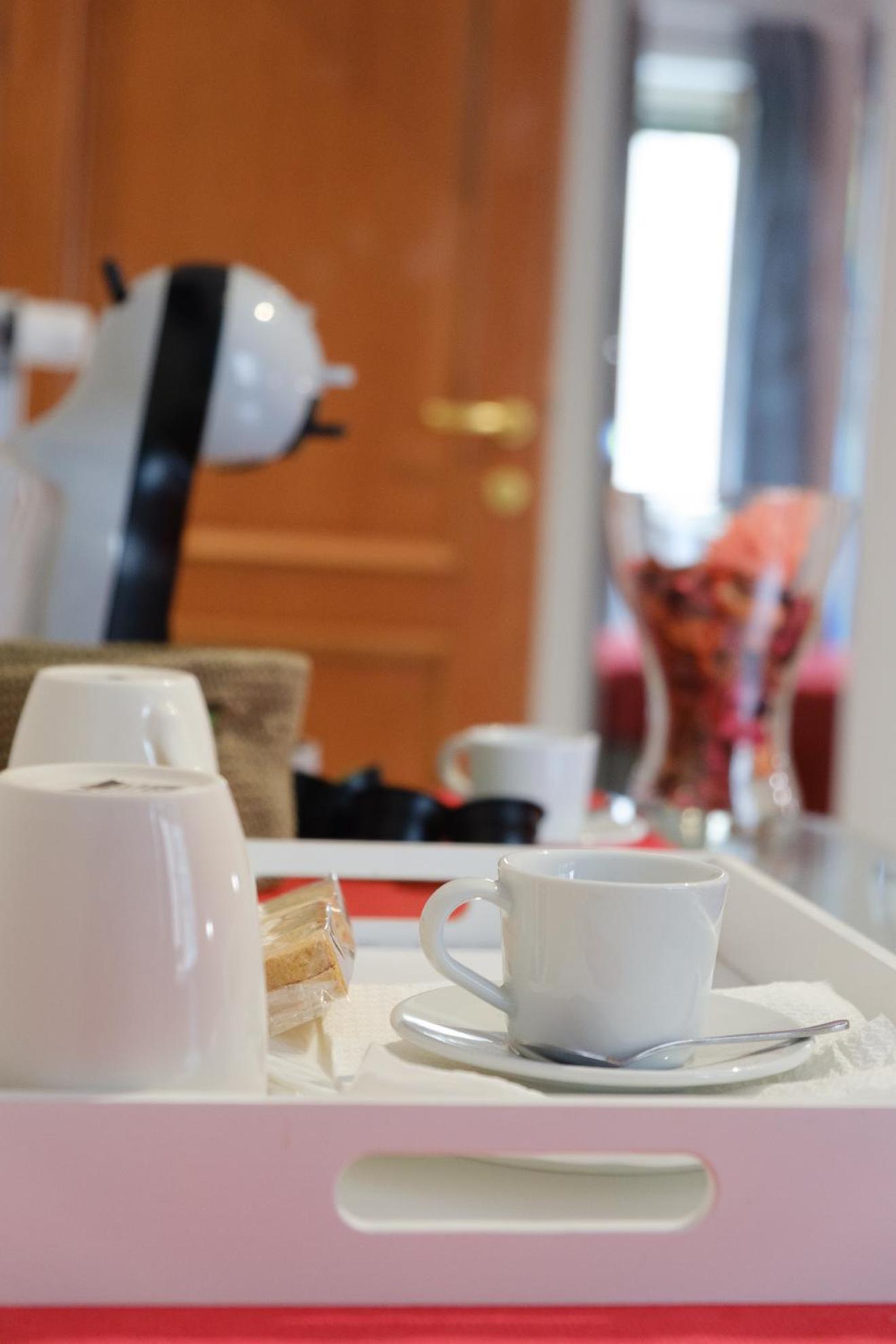 Acomodação com café da manhã  Midnight In Vatican
