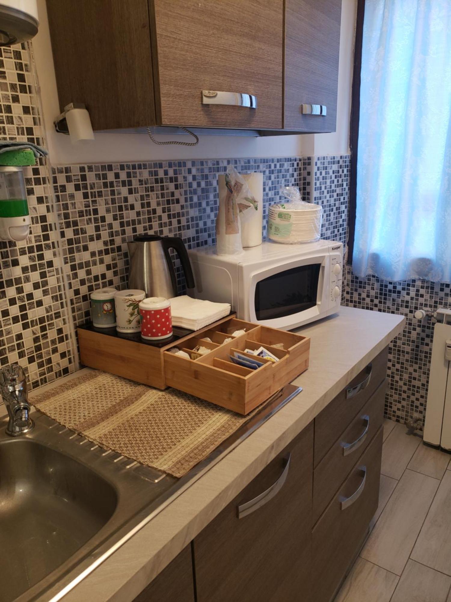 Bed & Breakfast Metro B Fronte Metro