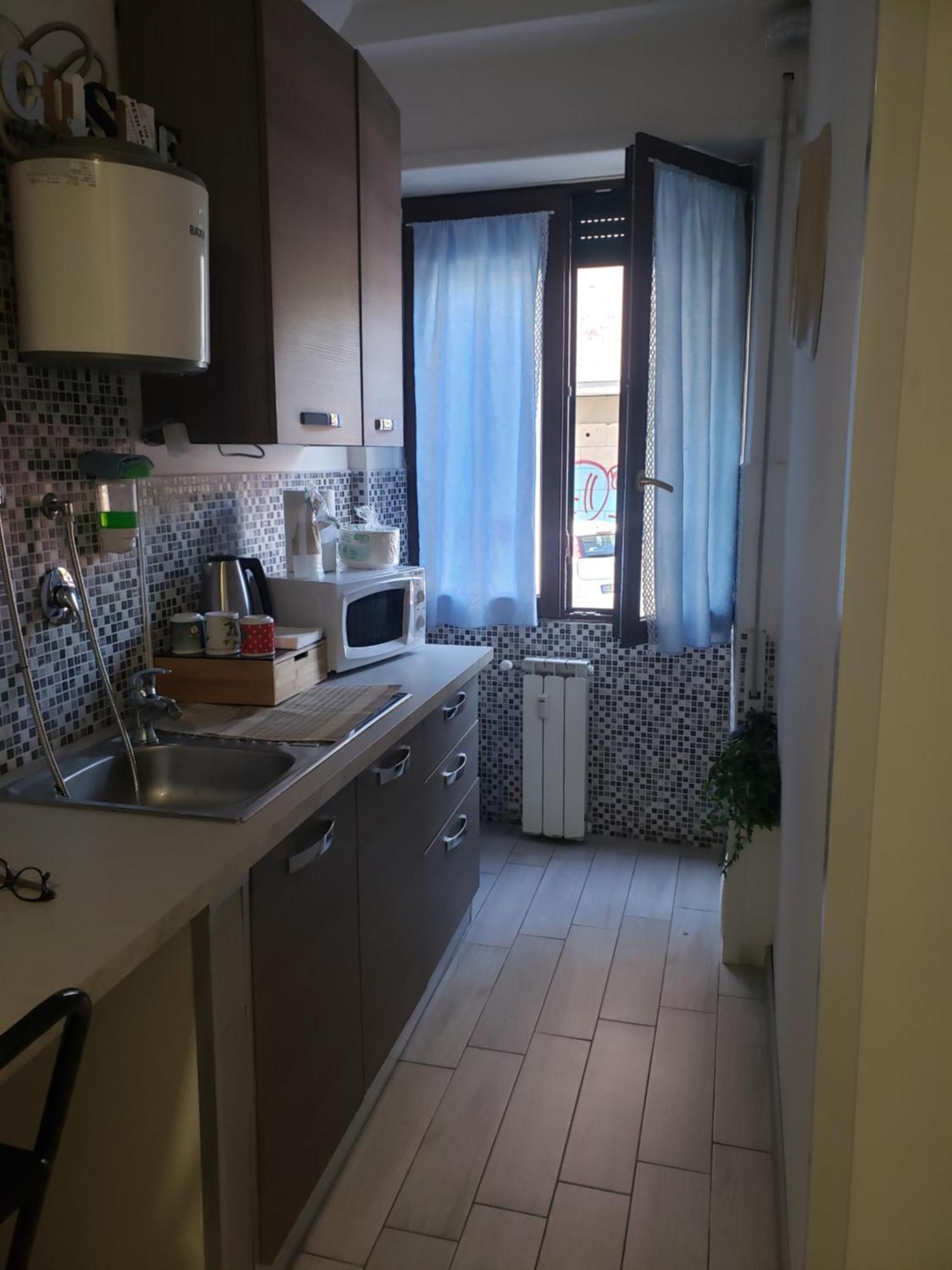 Metro B Fronte Metro Bed & Breakfast Rome
