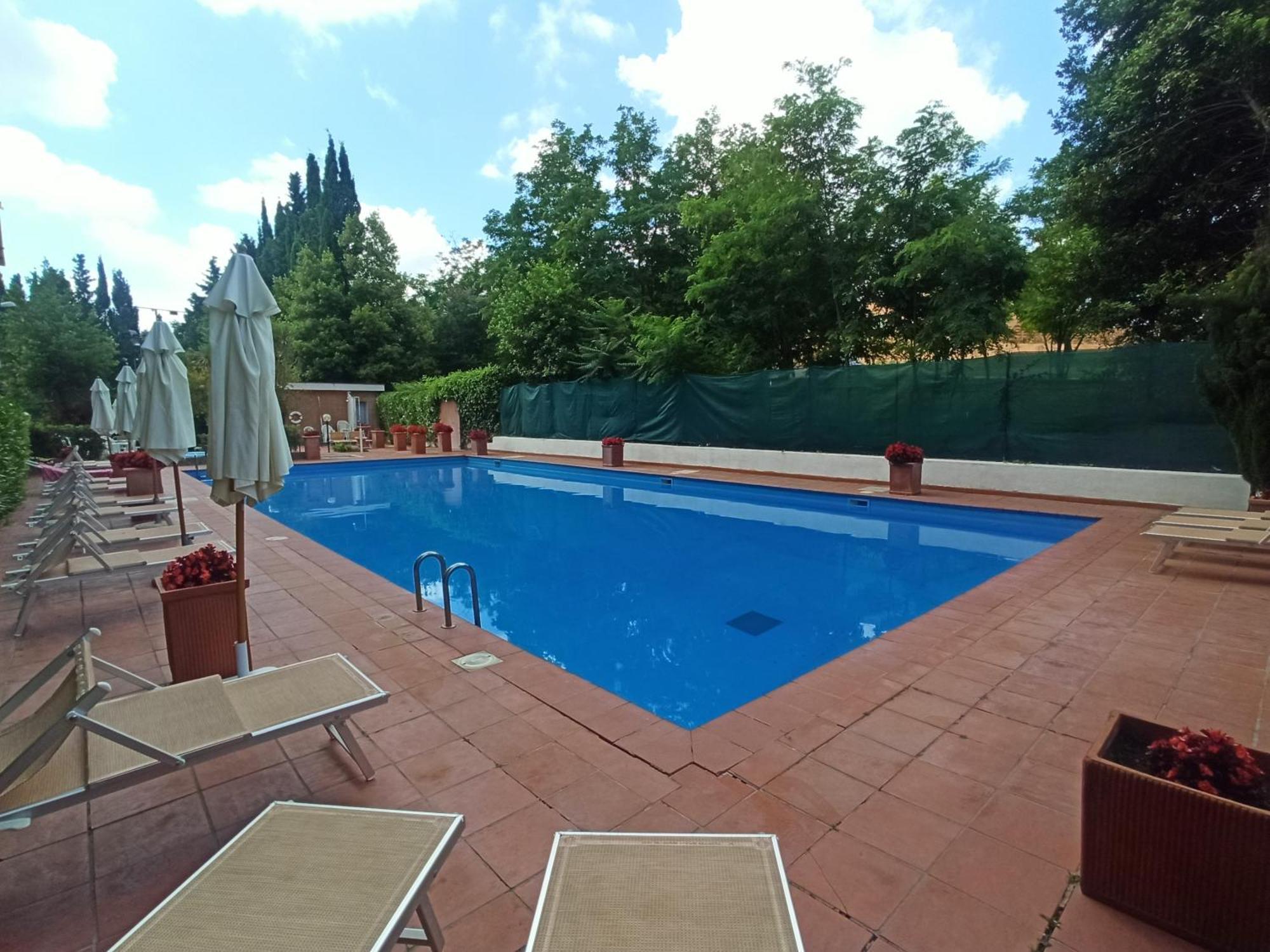Aurelia Antica Terrace Free Pool And Parking *