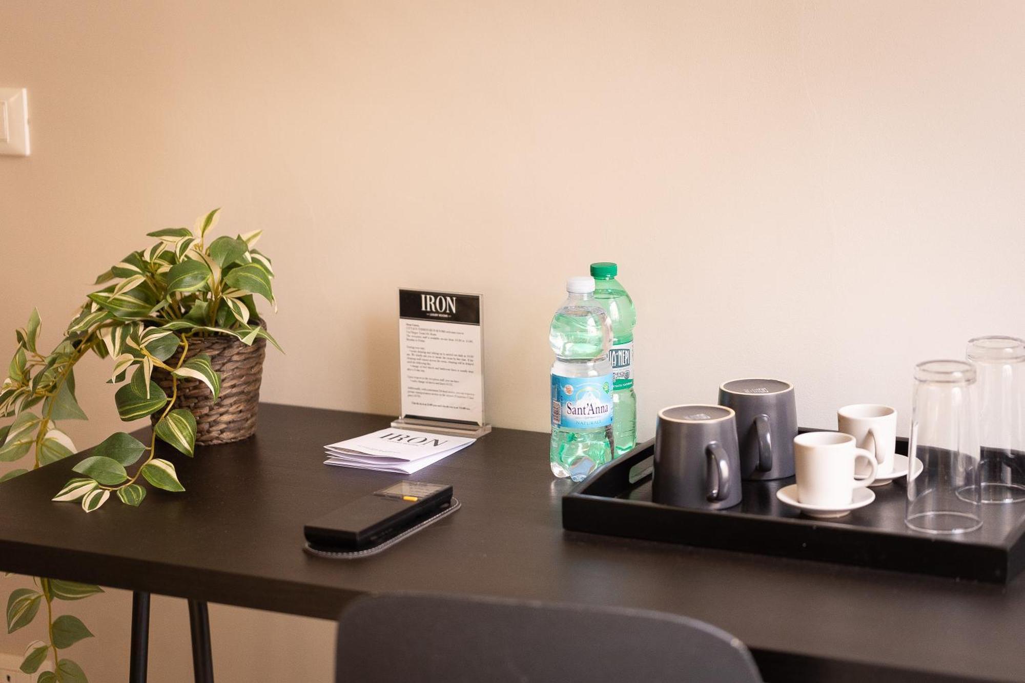 Guest house Iron Cityaus Termini *