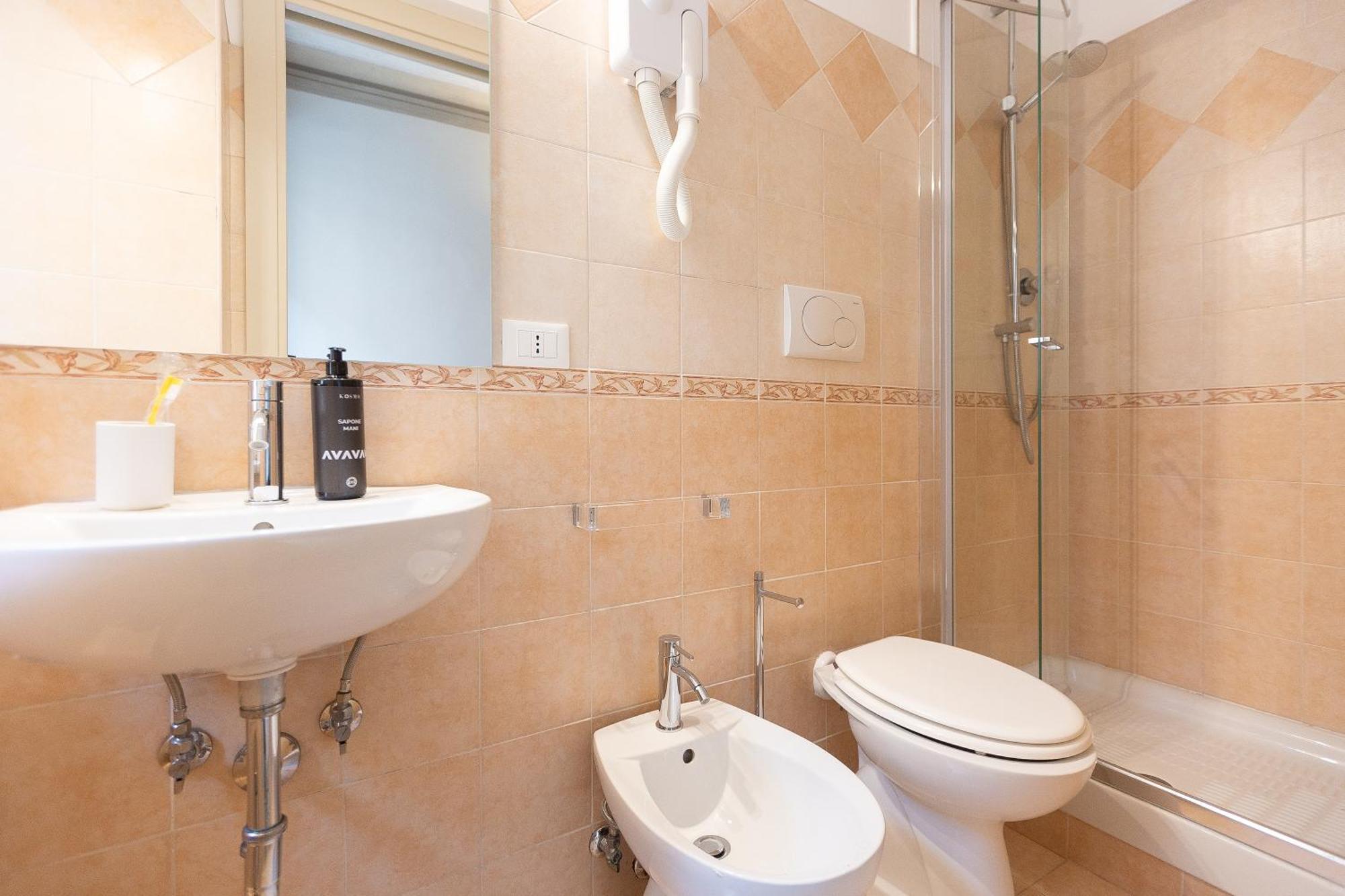 Iron Cityaus Termini Guest house Rome