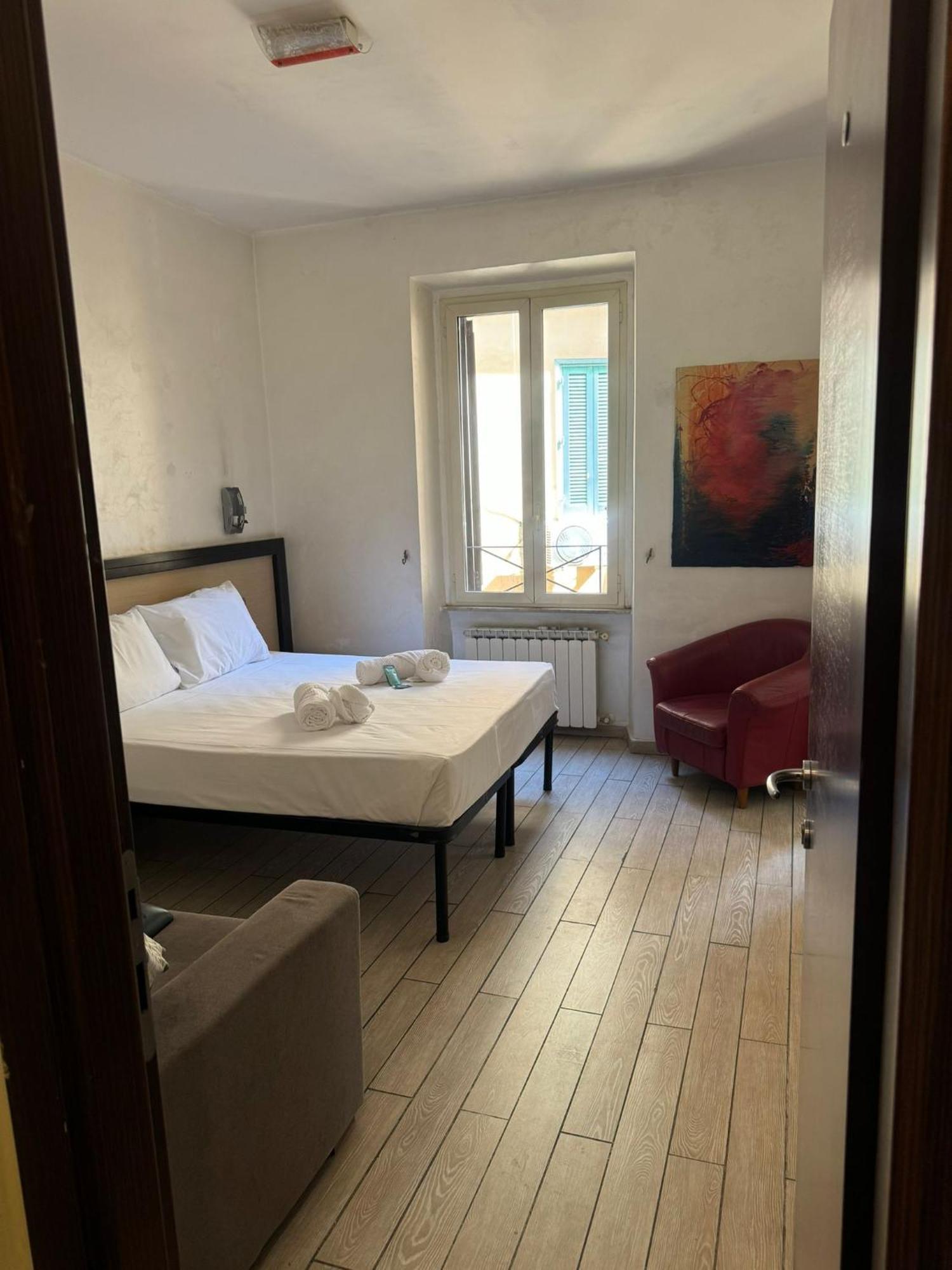 Termini Zen 2-zen51 Guest house