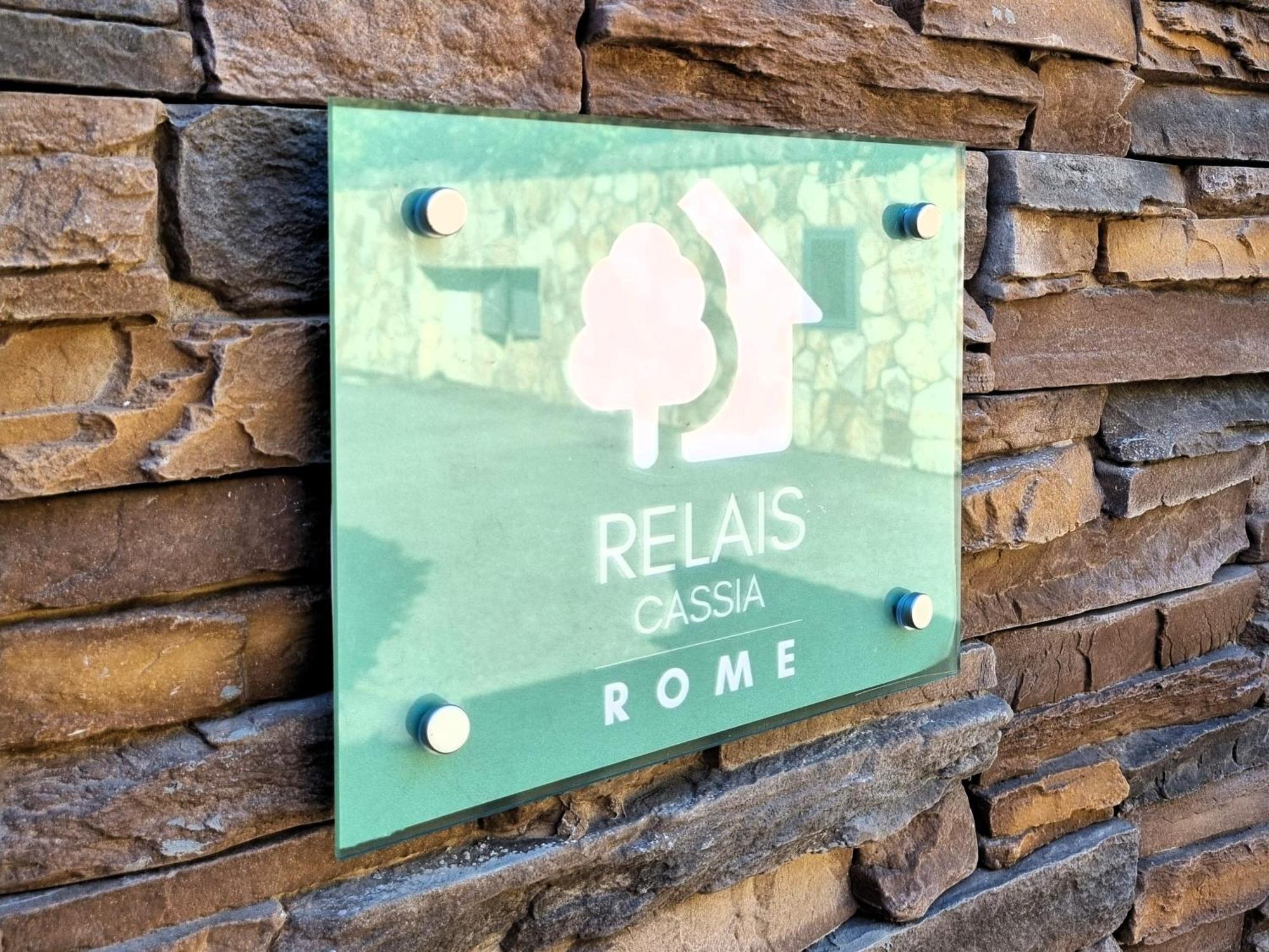 Relais Cassia - Parking, Wi-fi & Barbecue Holiday home Rome