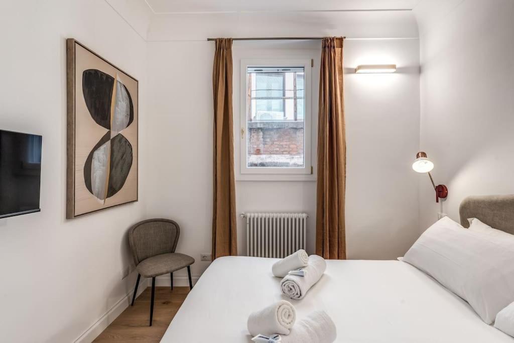 Appartement 3 Bedroom Via Genova Monti Area Rome