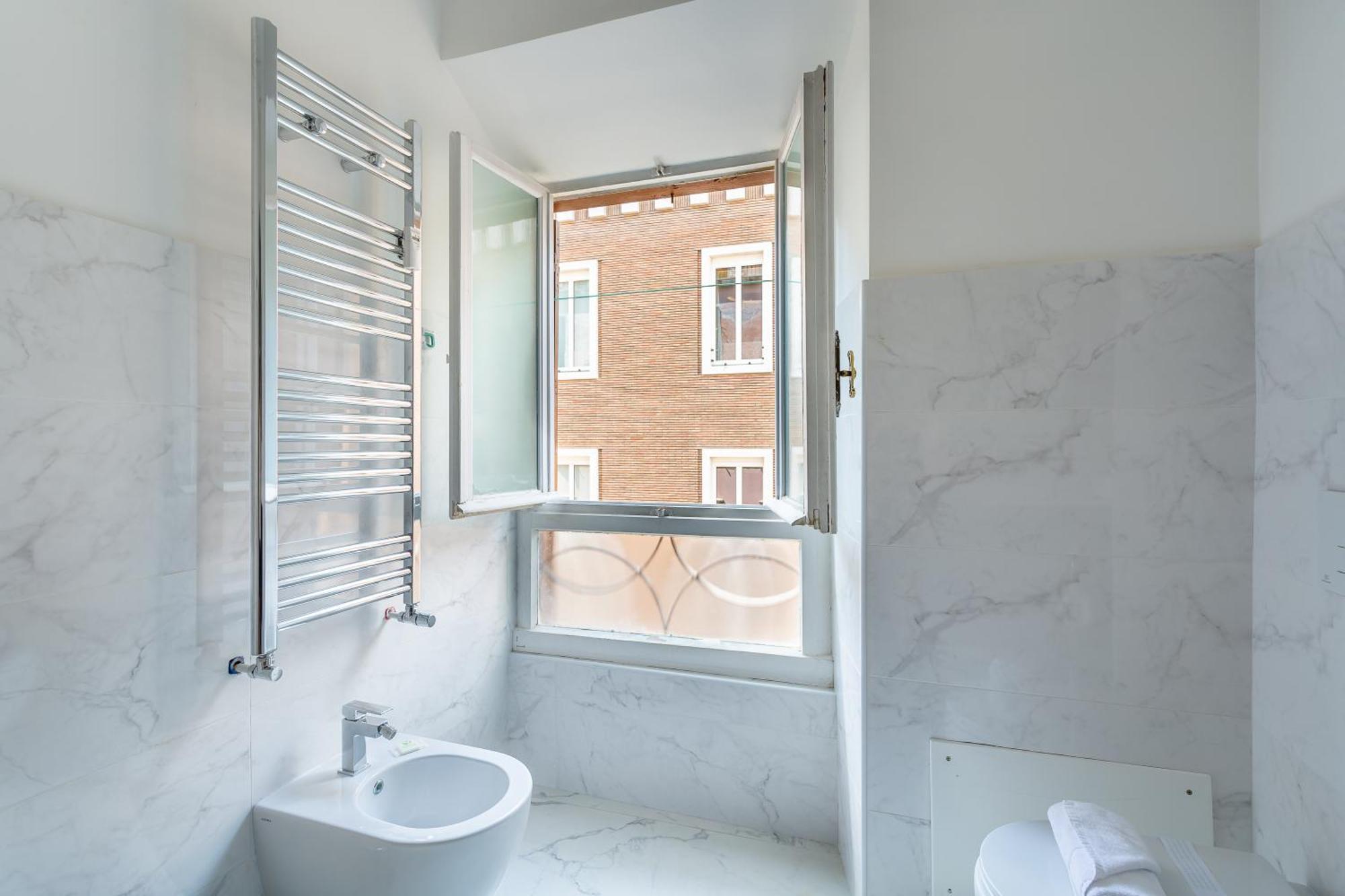 Iflat Cozy And Elegant Near Spanish Steps