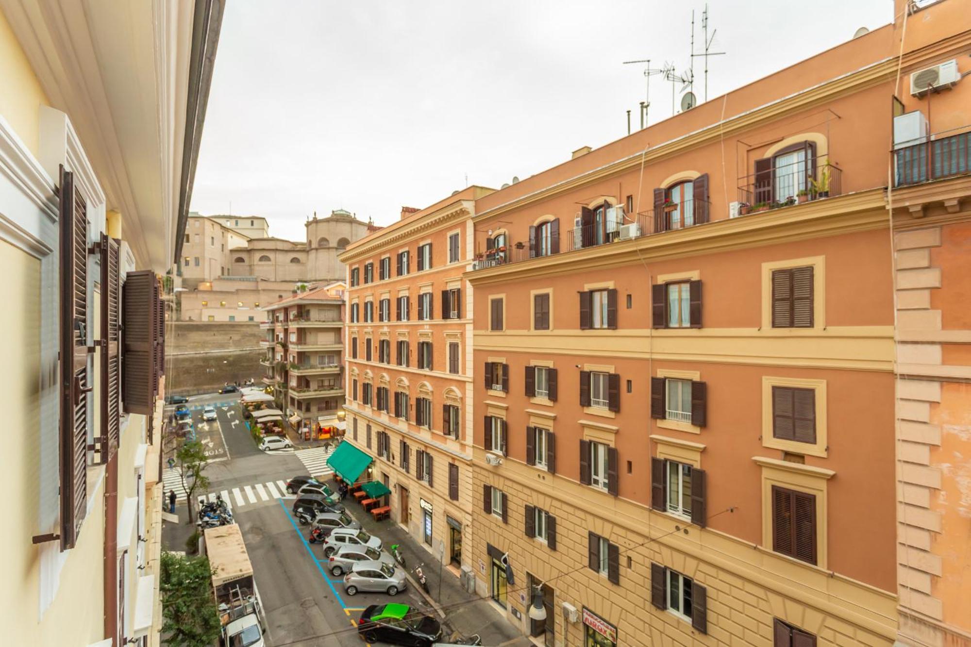 The Vatican Dream 3bdr Appartement