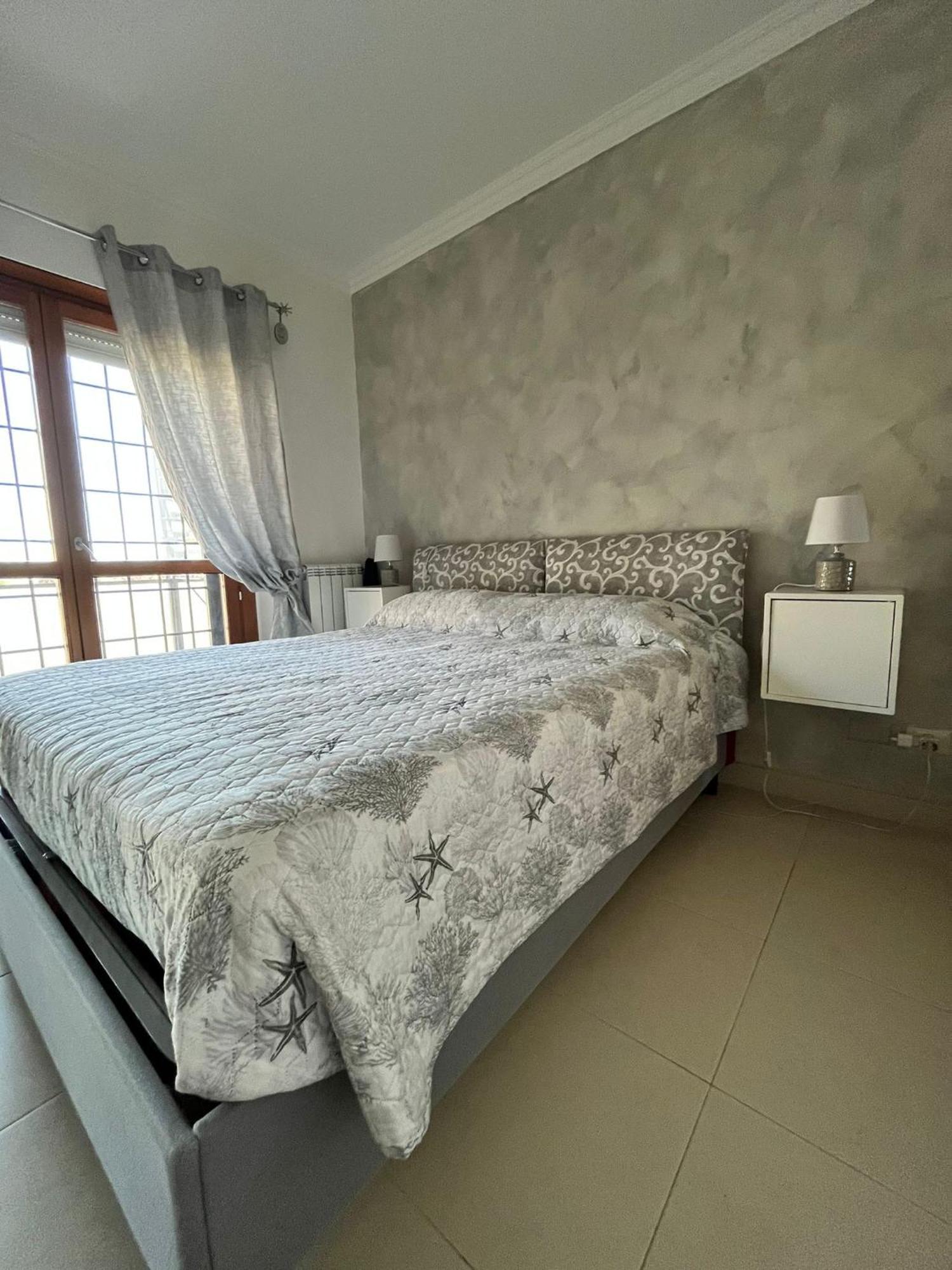 Apartment Divino Amore Rome