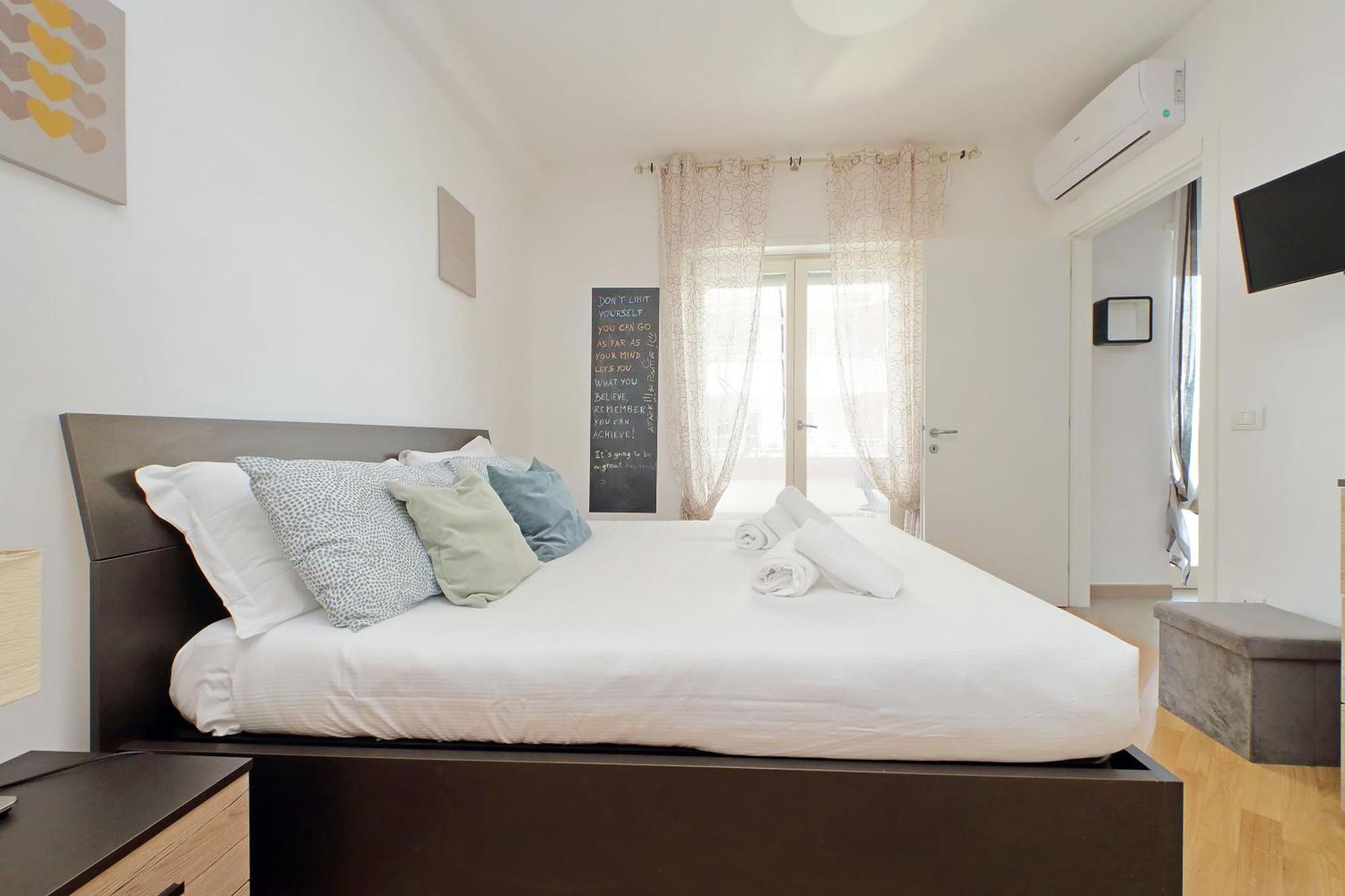 Comodo Con Terrazzo, Vicino Gemelli Apartment *