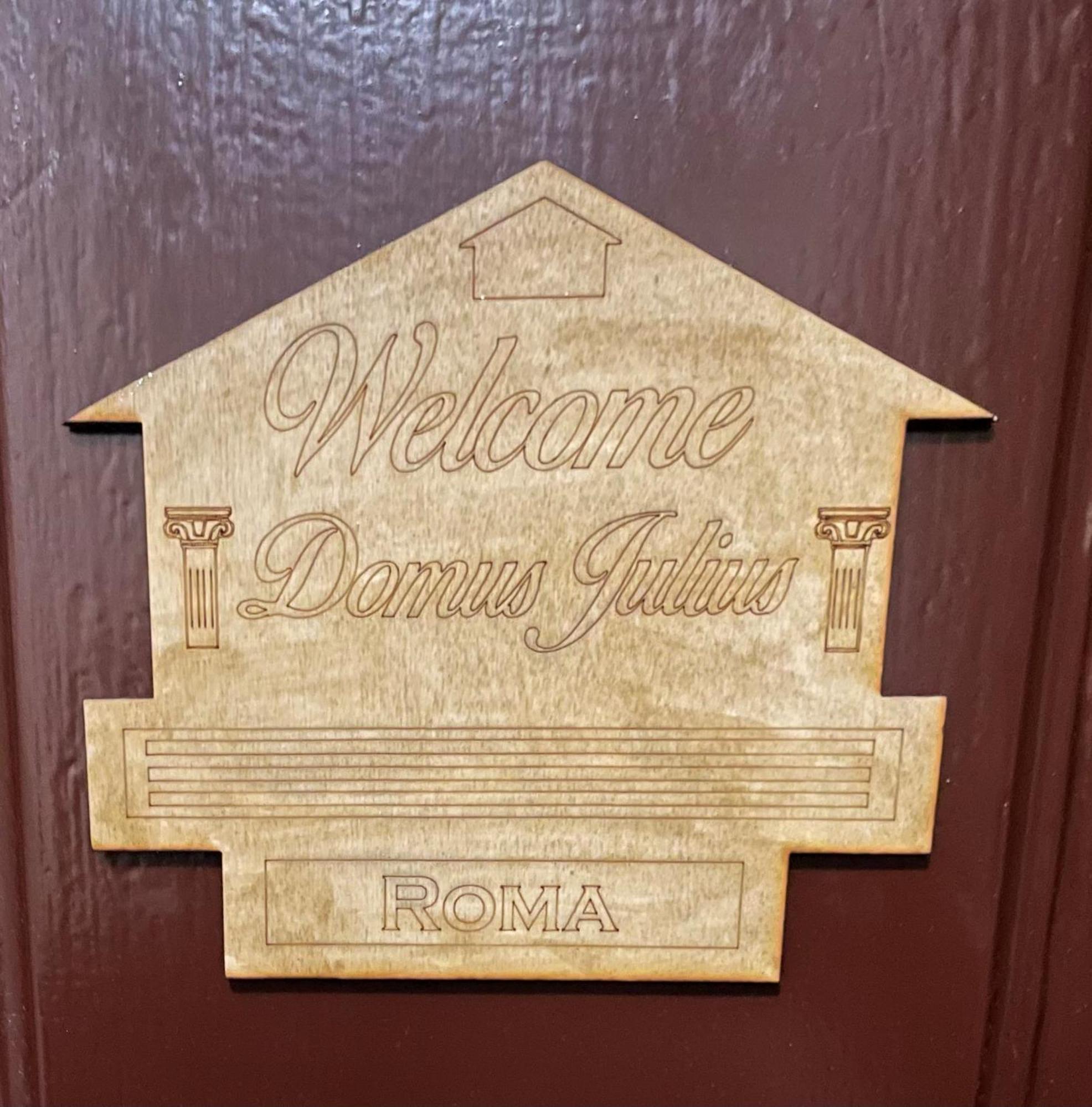 Domus Iulius Guest house *
