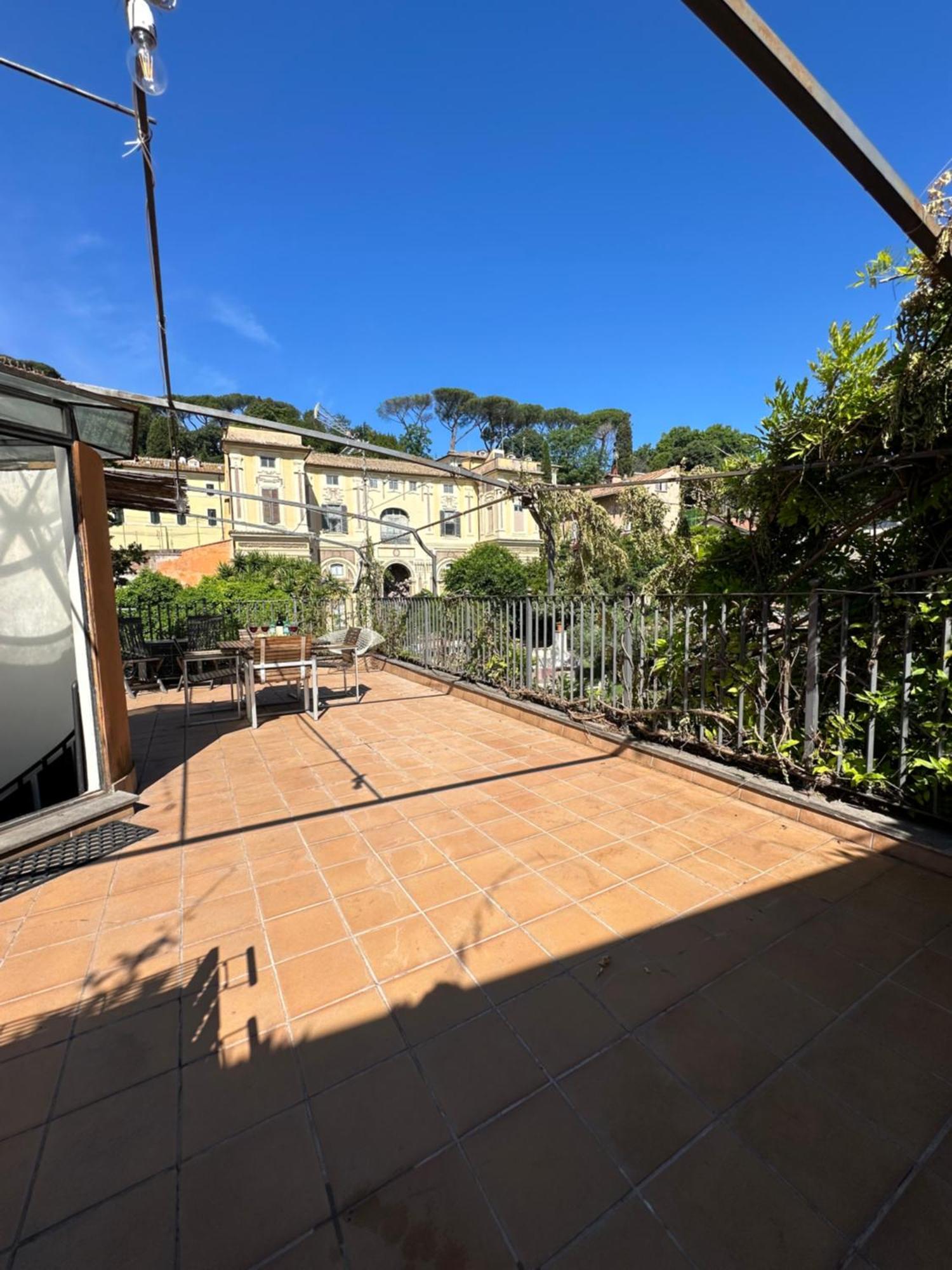 Nuovo Loft A Trastevere Con Super Terrazza Appartement Rome