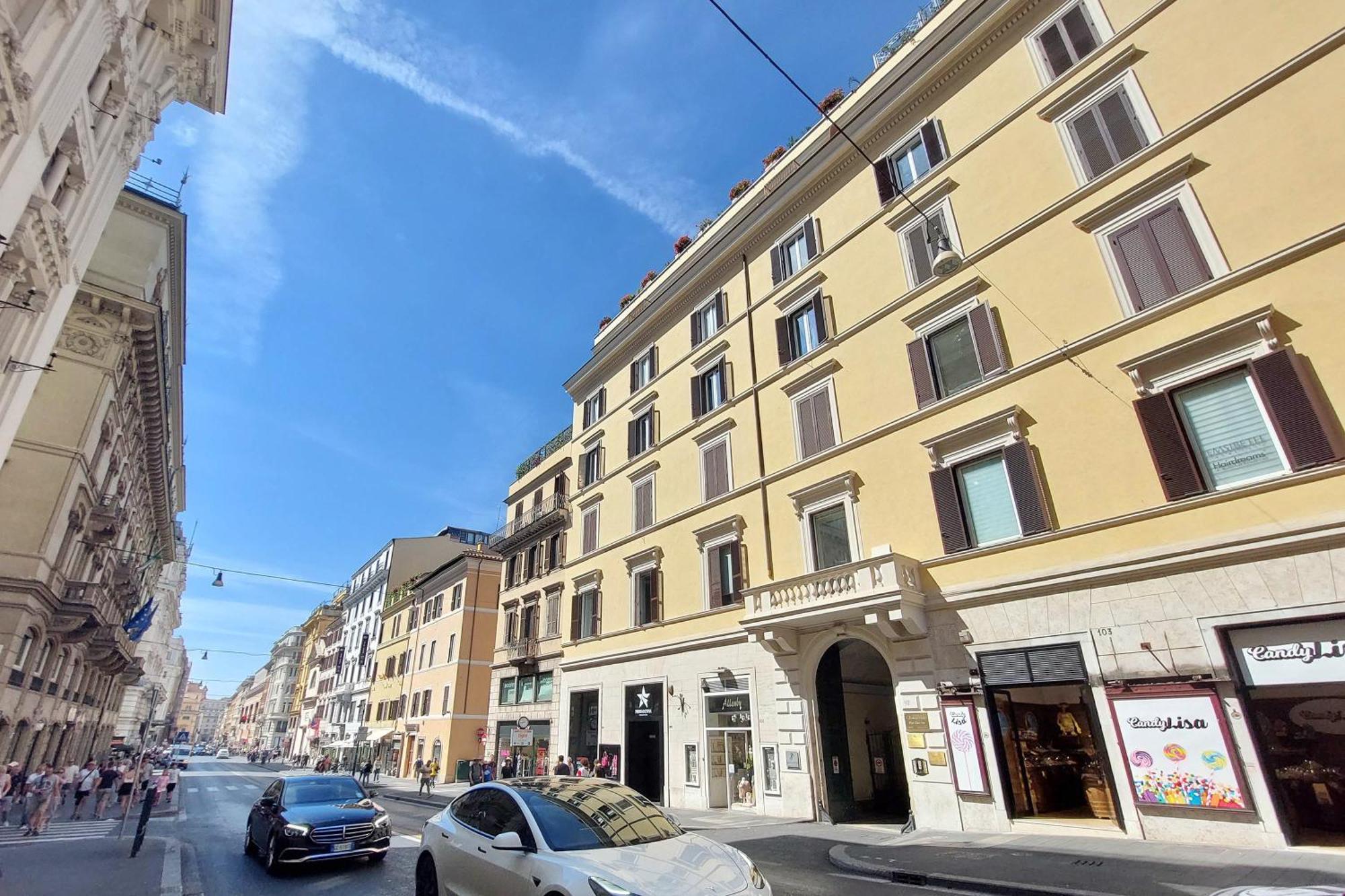 Fontana Di Trevi Dream Guest house