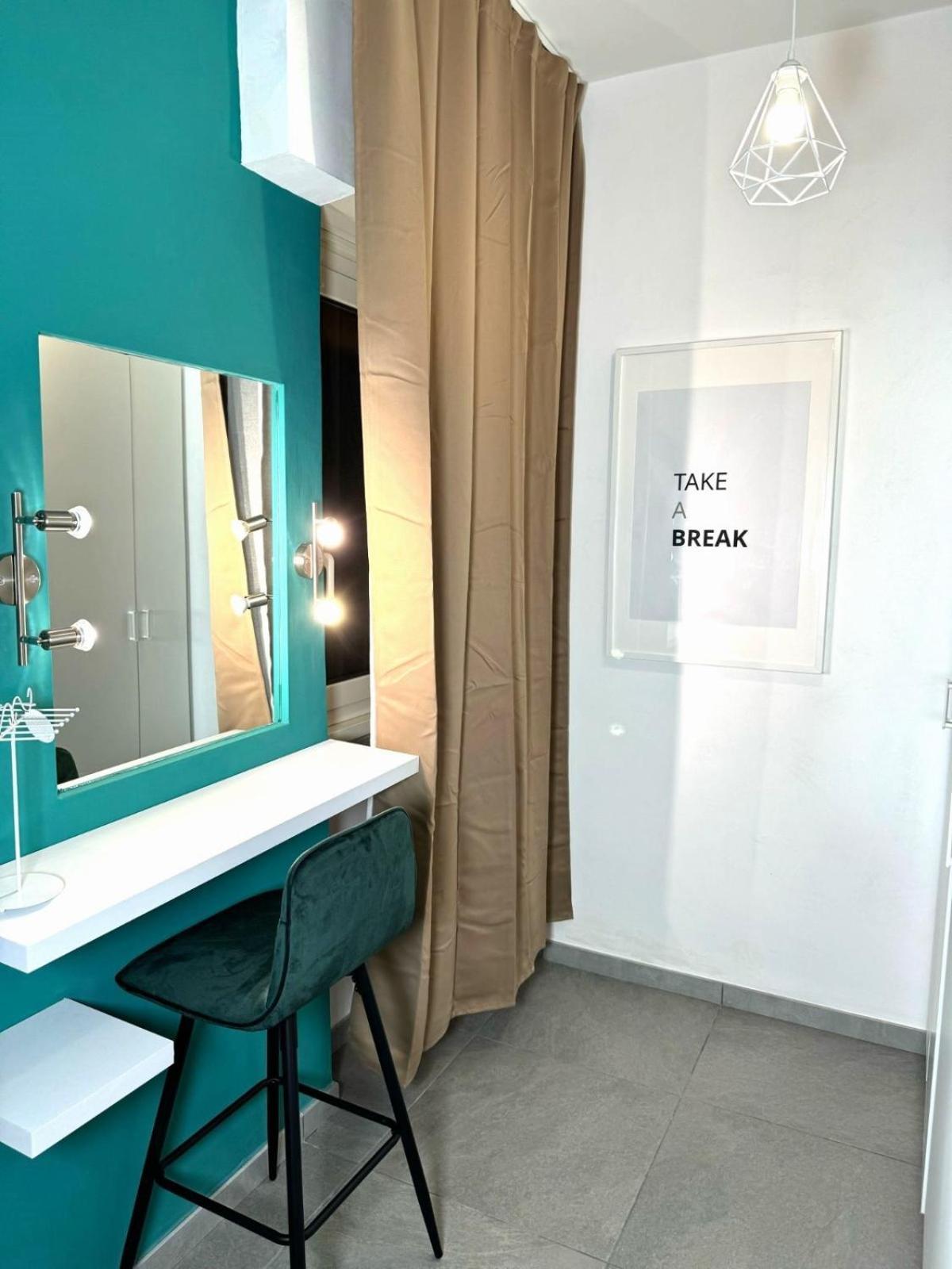 Chic And Exclusive Apartment
