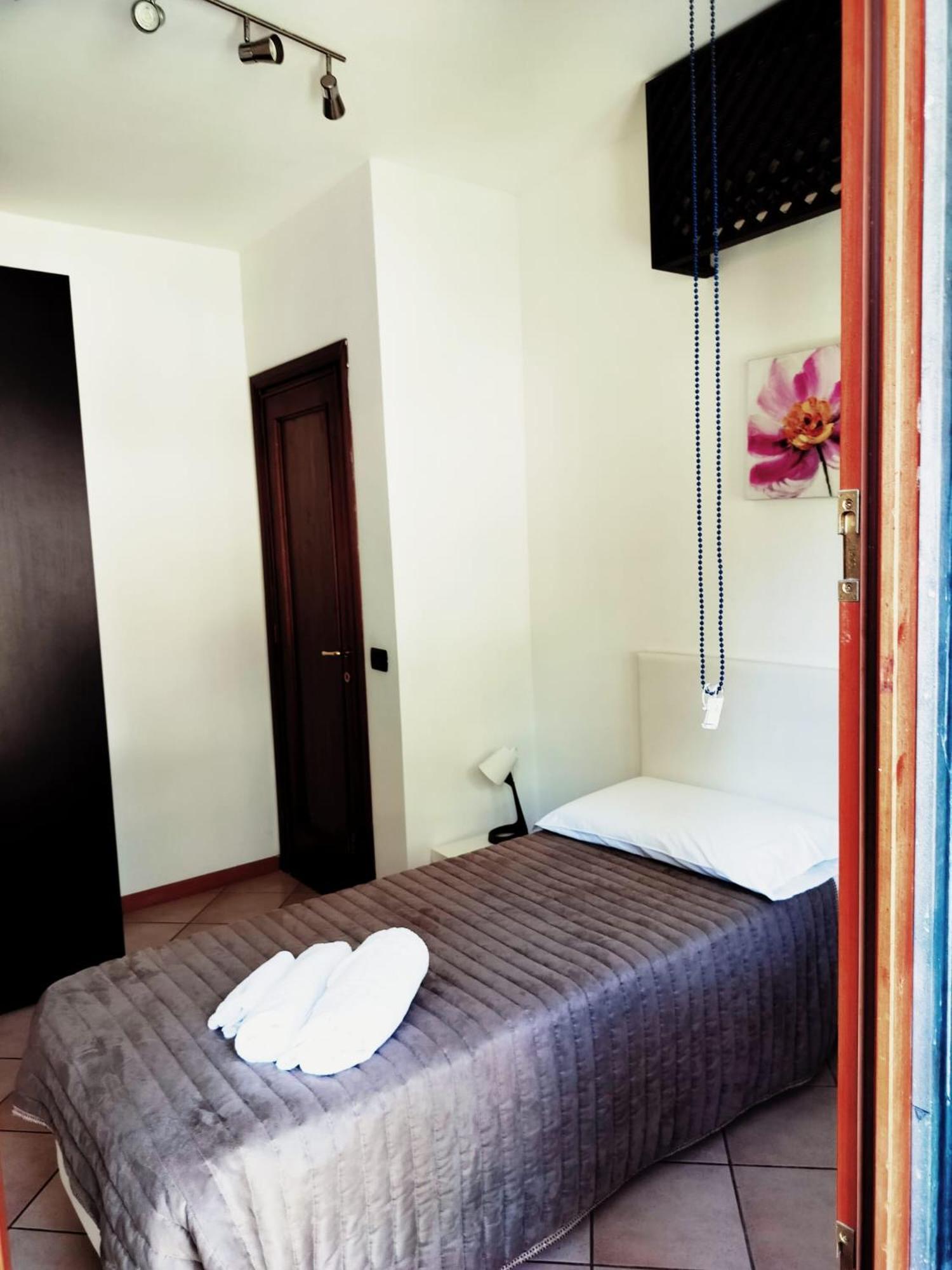 Dolcevita Eur 2 Luxury Guest house Rome