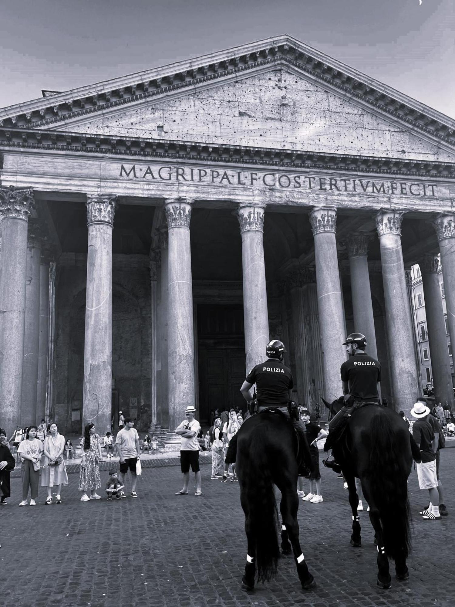 Pantheon 15 Rome