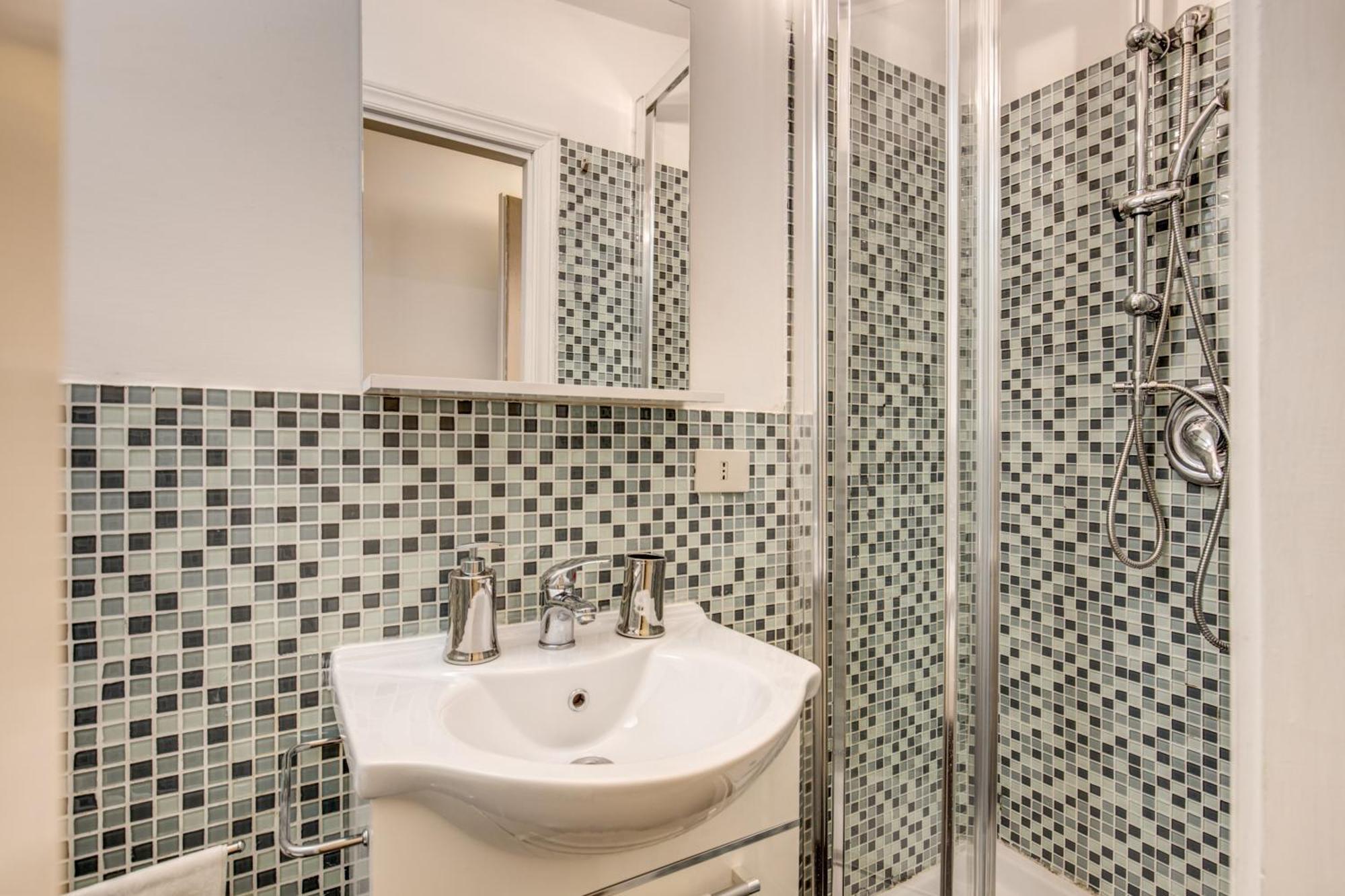Cozy Flat In Front Of Fori Imperiali Appartamento *