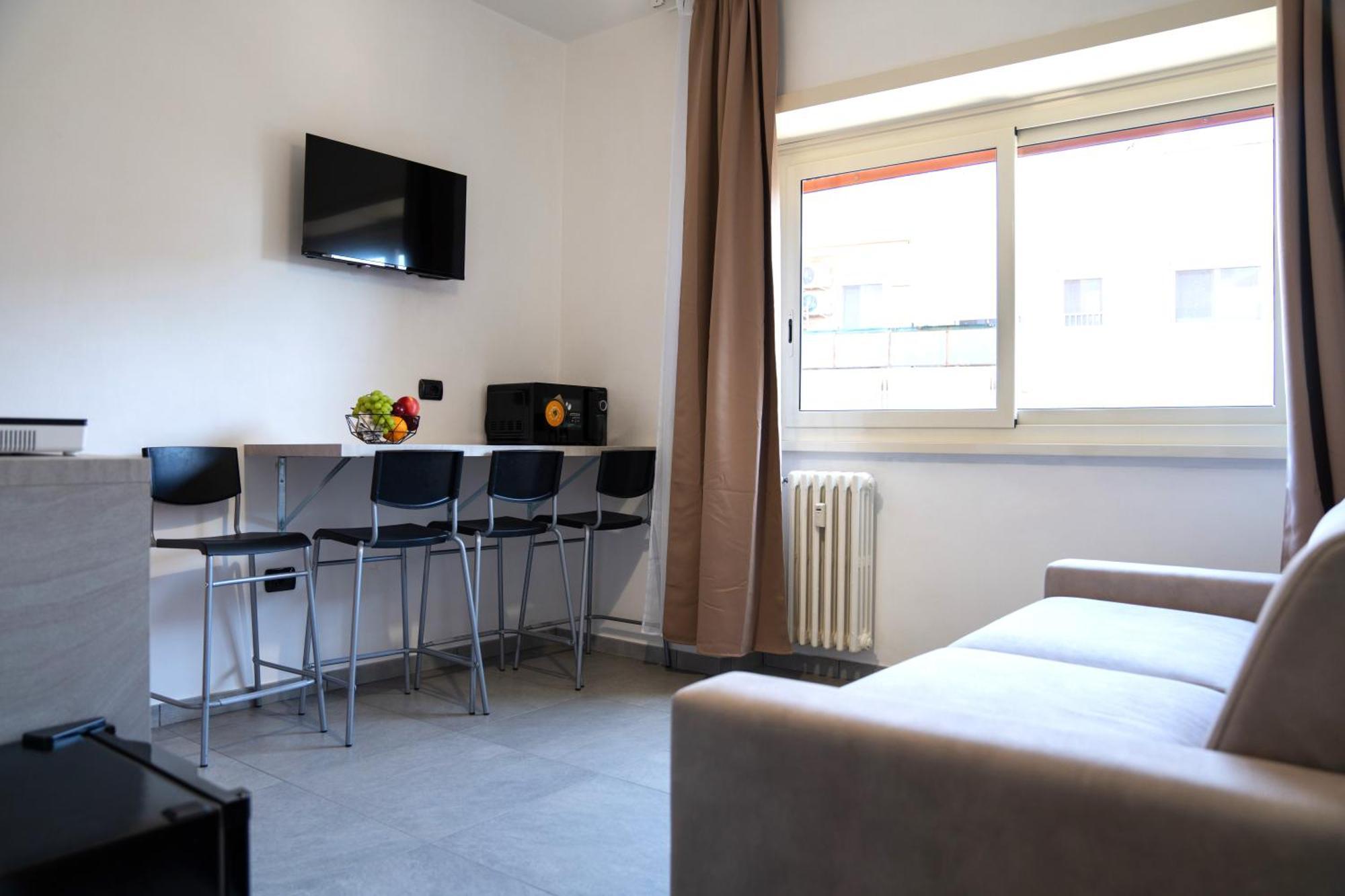 Apartment Chic & Wild *
