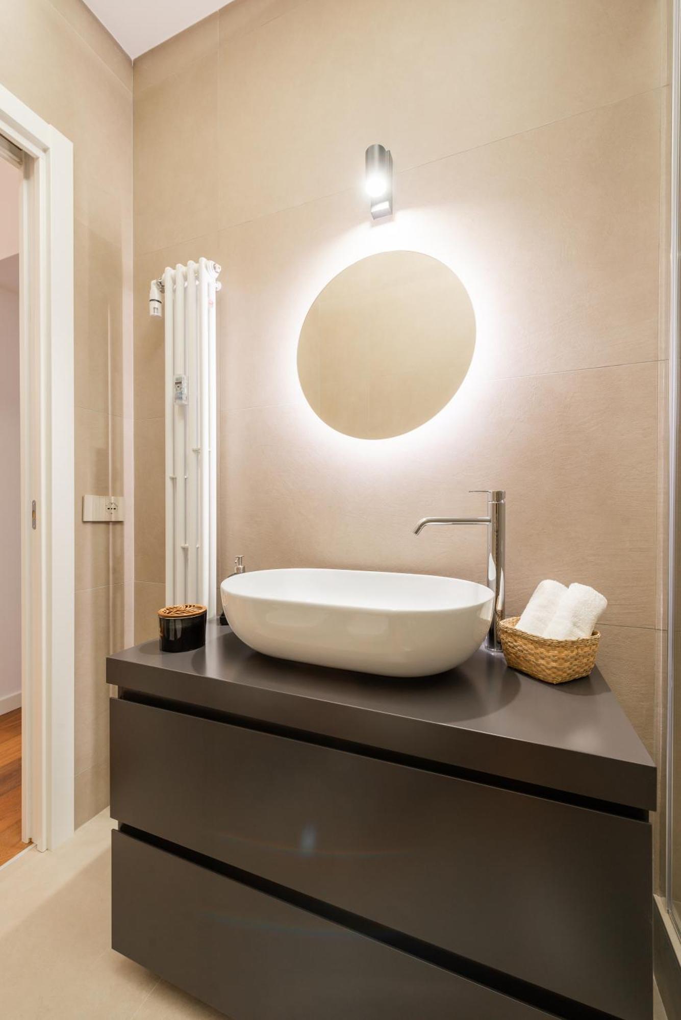 Elegant Haven Re Di By Hostand Apartment *