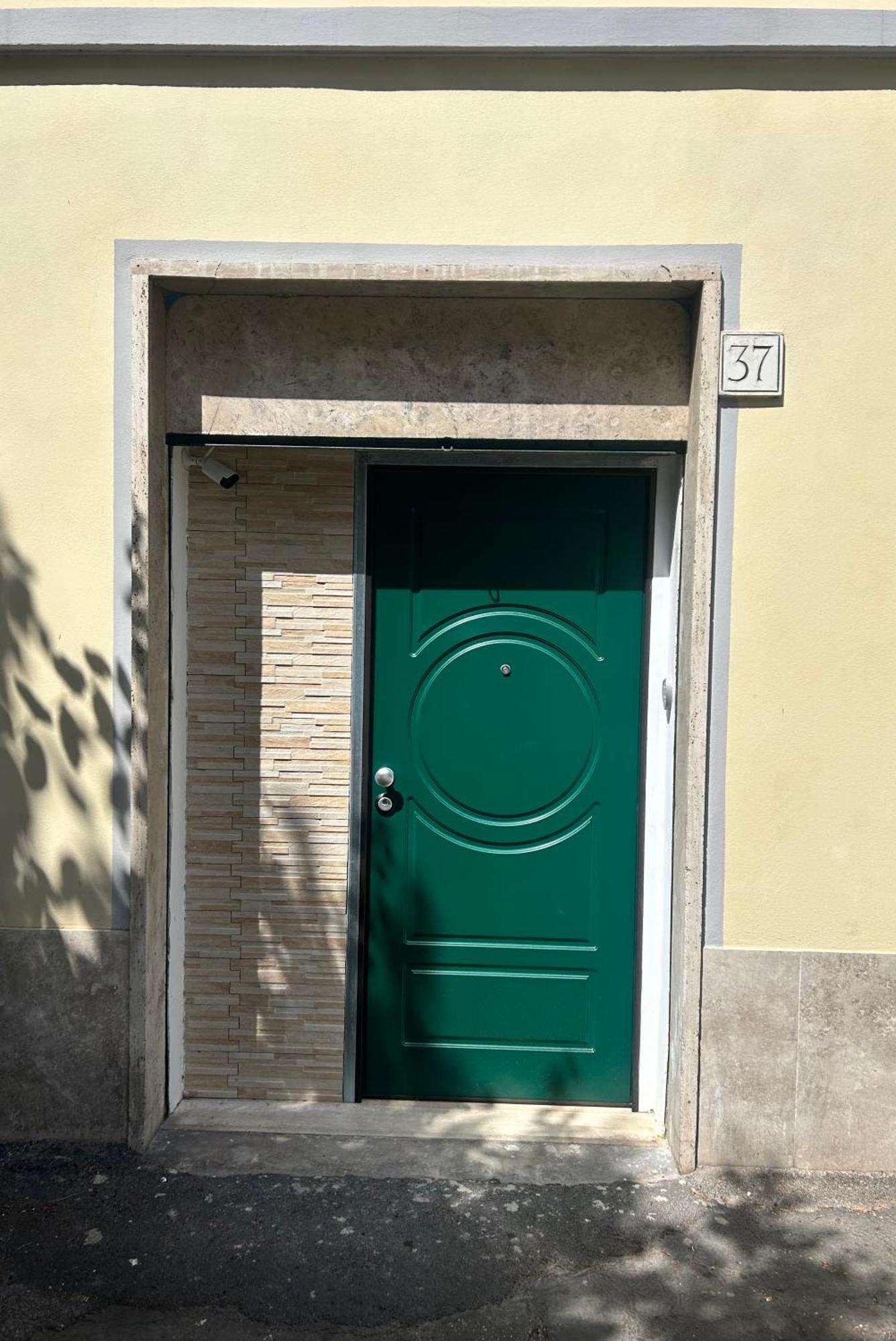 Anime Romae Apartment Rome