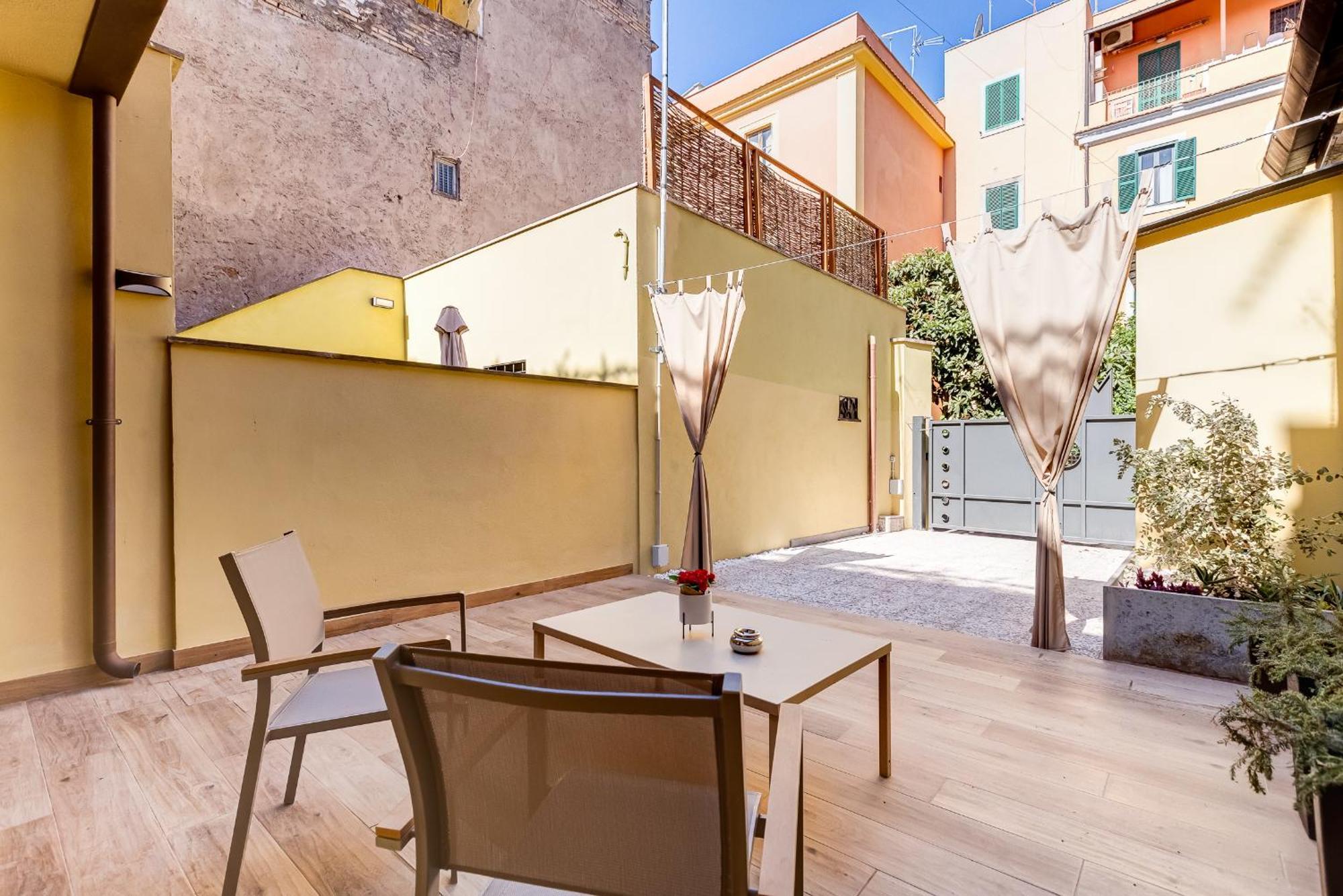 Vivilo Collection - Pigneto - Patio - Terrace - Parking
