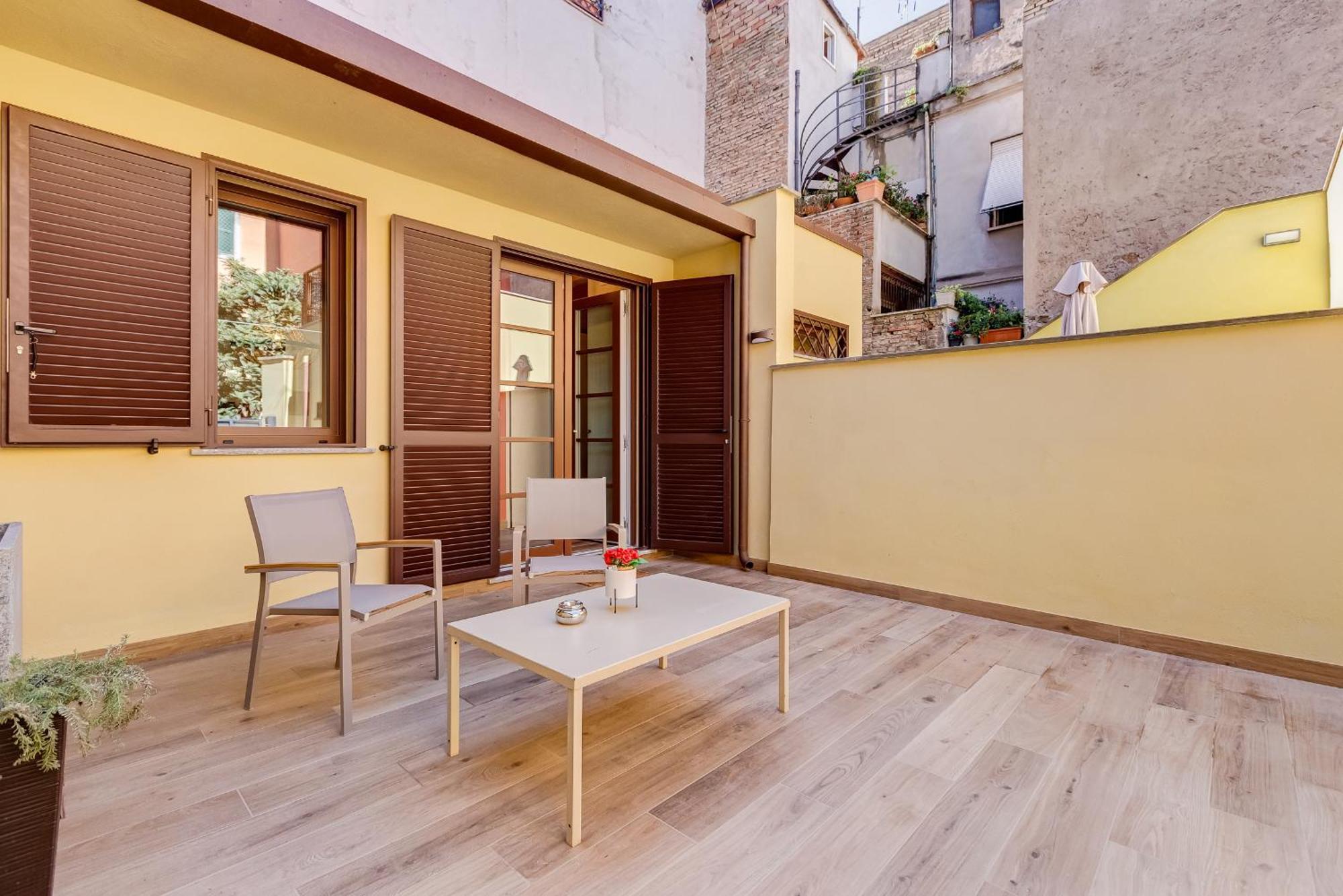 Apartment Vivilo Collection - Pigneto - Patio - Terrace - Parking Rome
