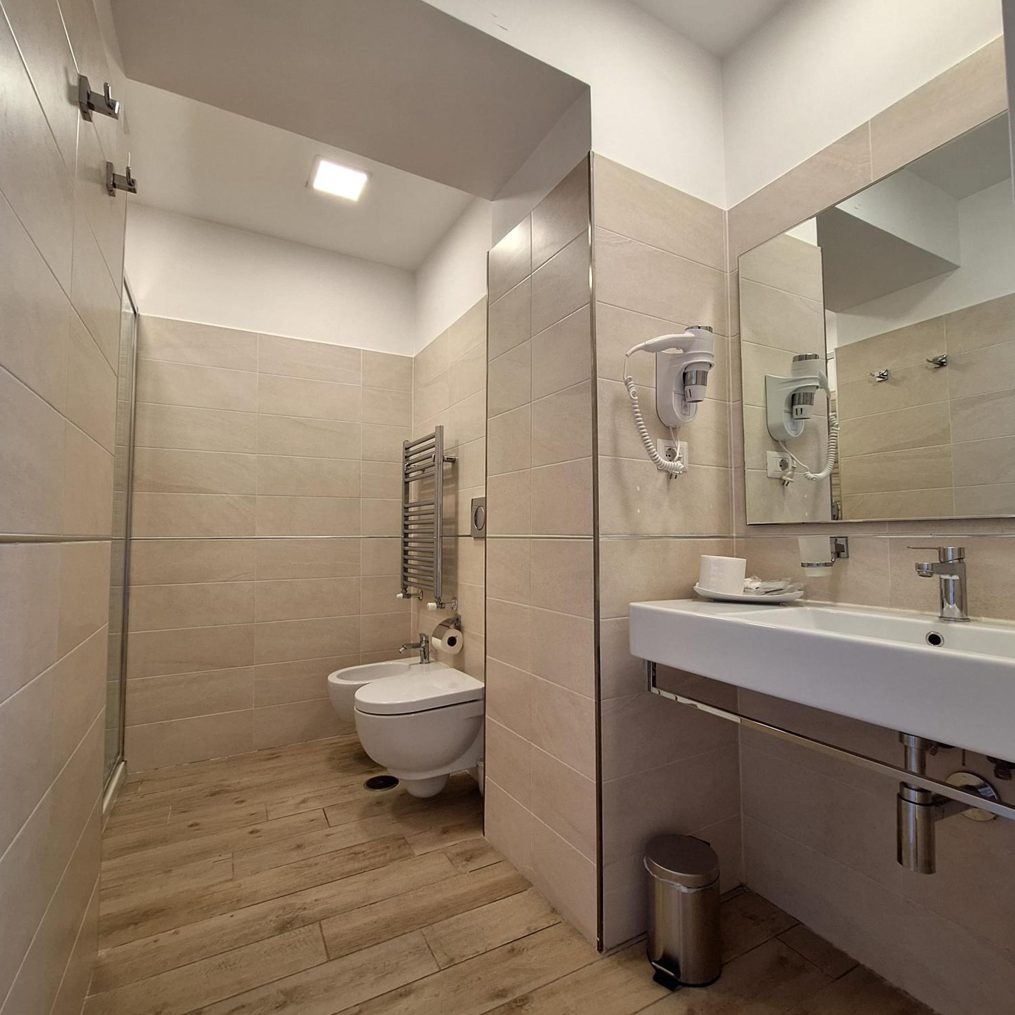 Residenze Serventi Longhi Guest house Rome