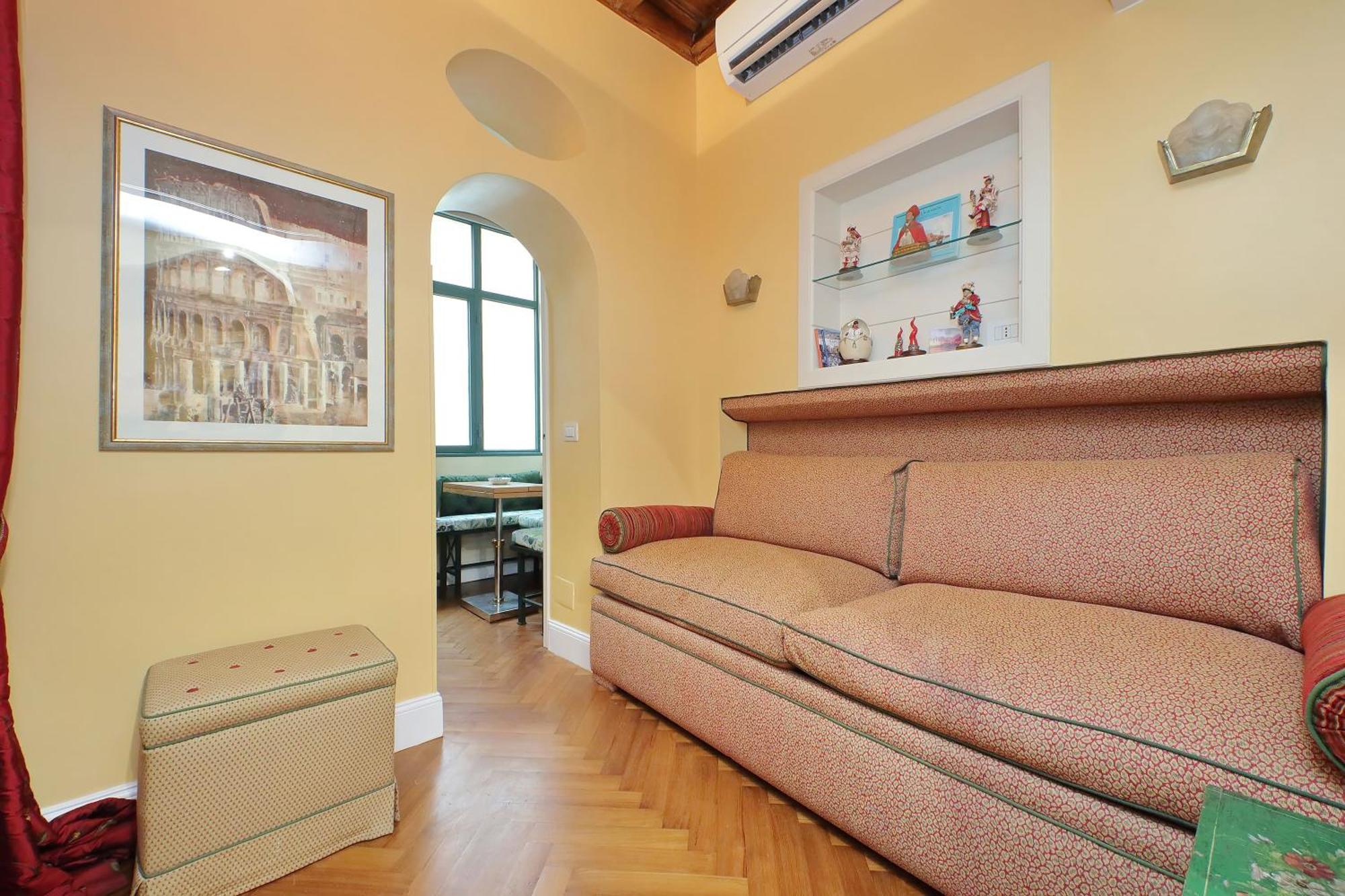 Apartment Pantheon Luxury