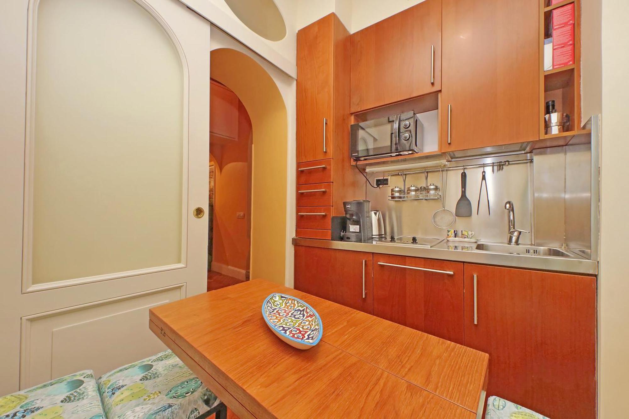 Pantheon Luxury Apartment