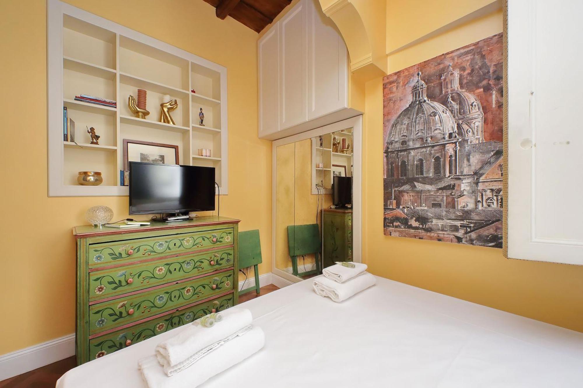 Apartment Pantheon Luxury