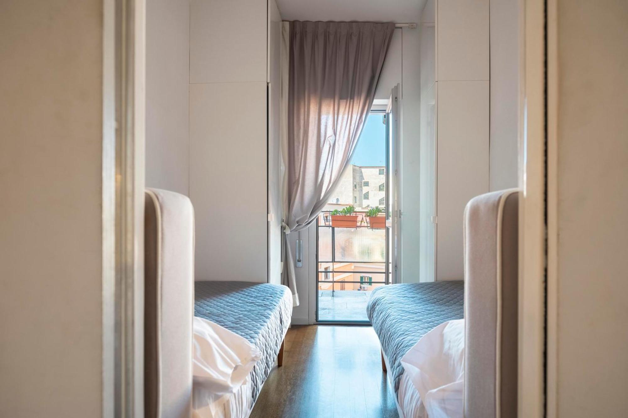 Apartment Di Fronte Basilica Di S Pietro Rome