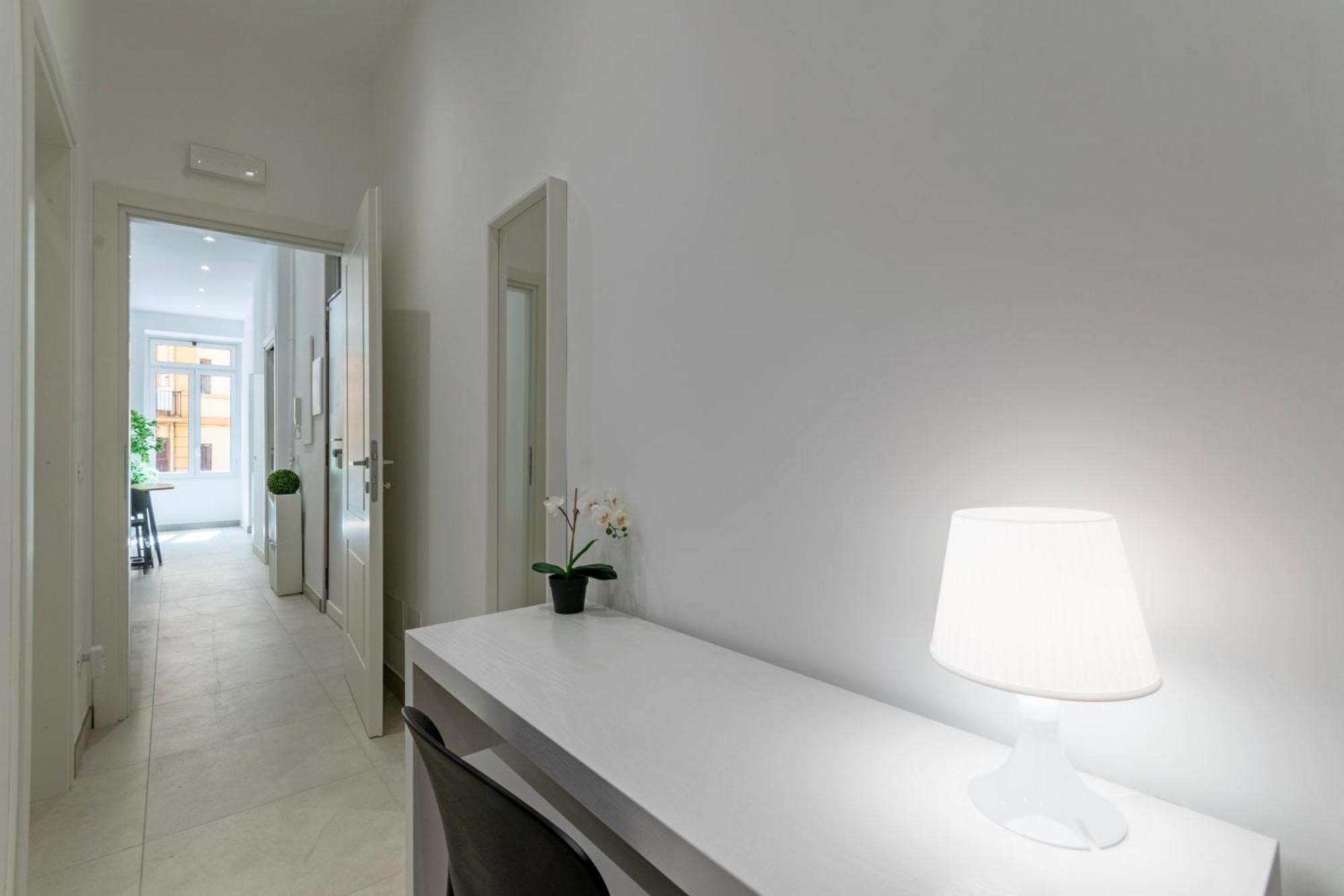 Appartement Near To Colosseum Re-house