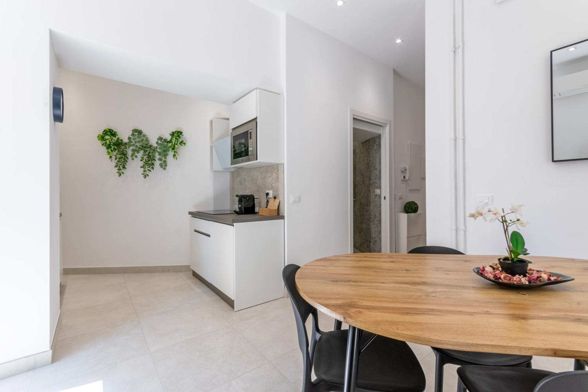 Near To Colosseum Re-house Appartement *