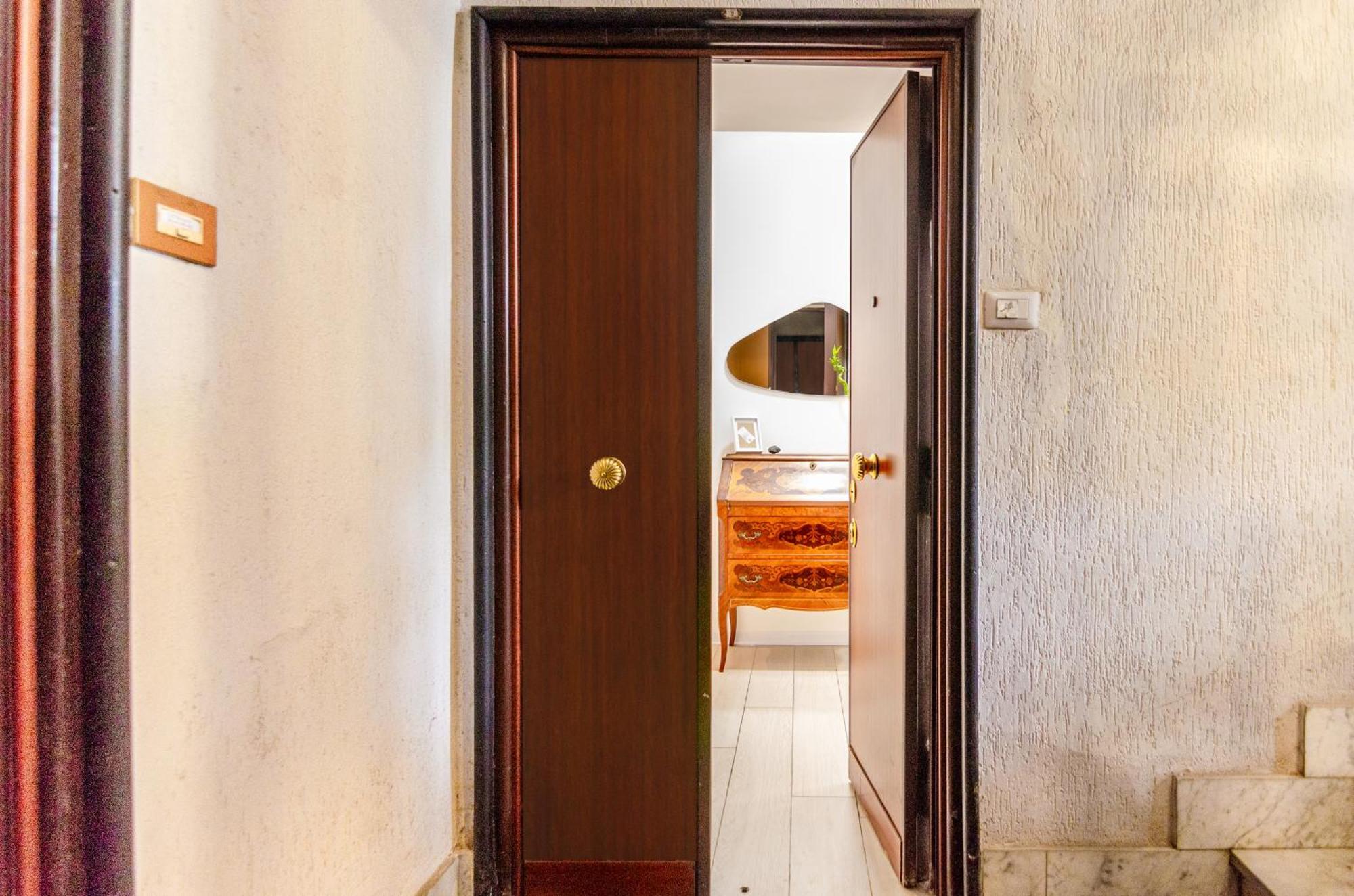 Maison d'hôtes Dimora Clodia-casa Intera Con Stanza Privata E Bagno In Condivisione