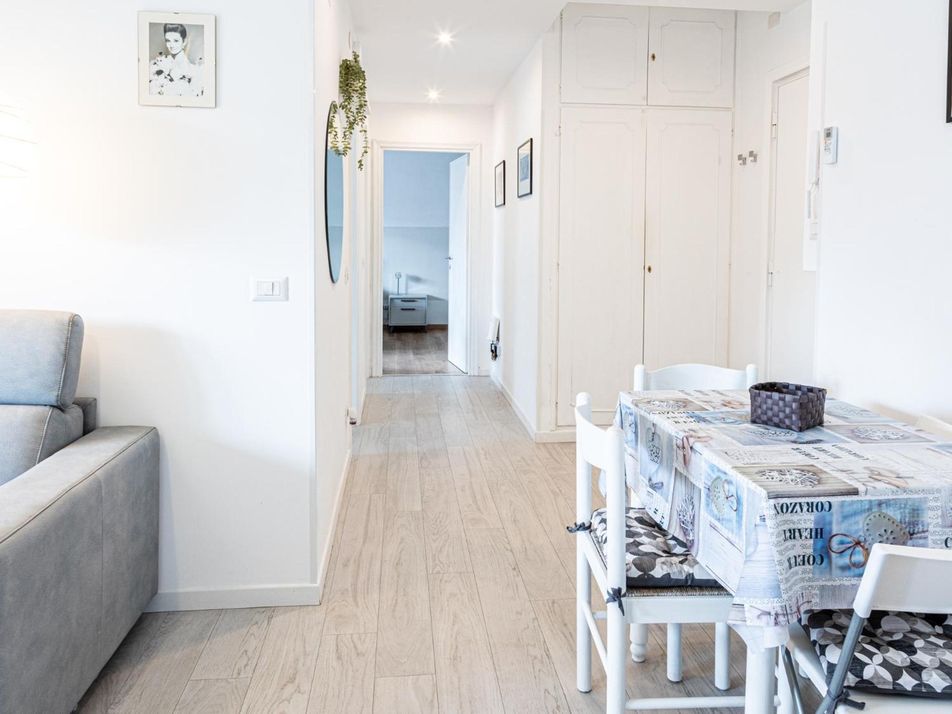 Apartment Tweety Furio Camillo Rome
