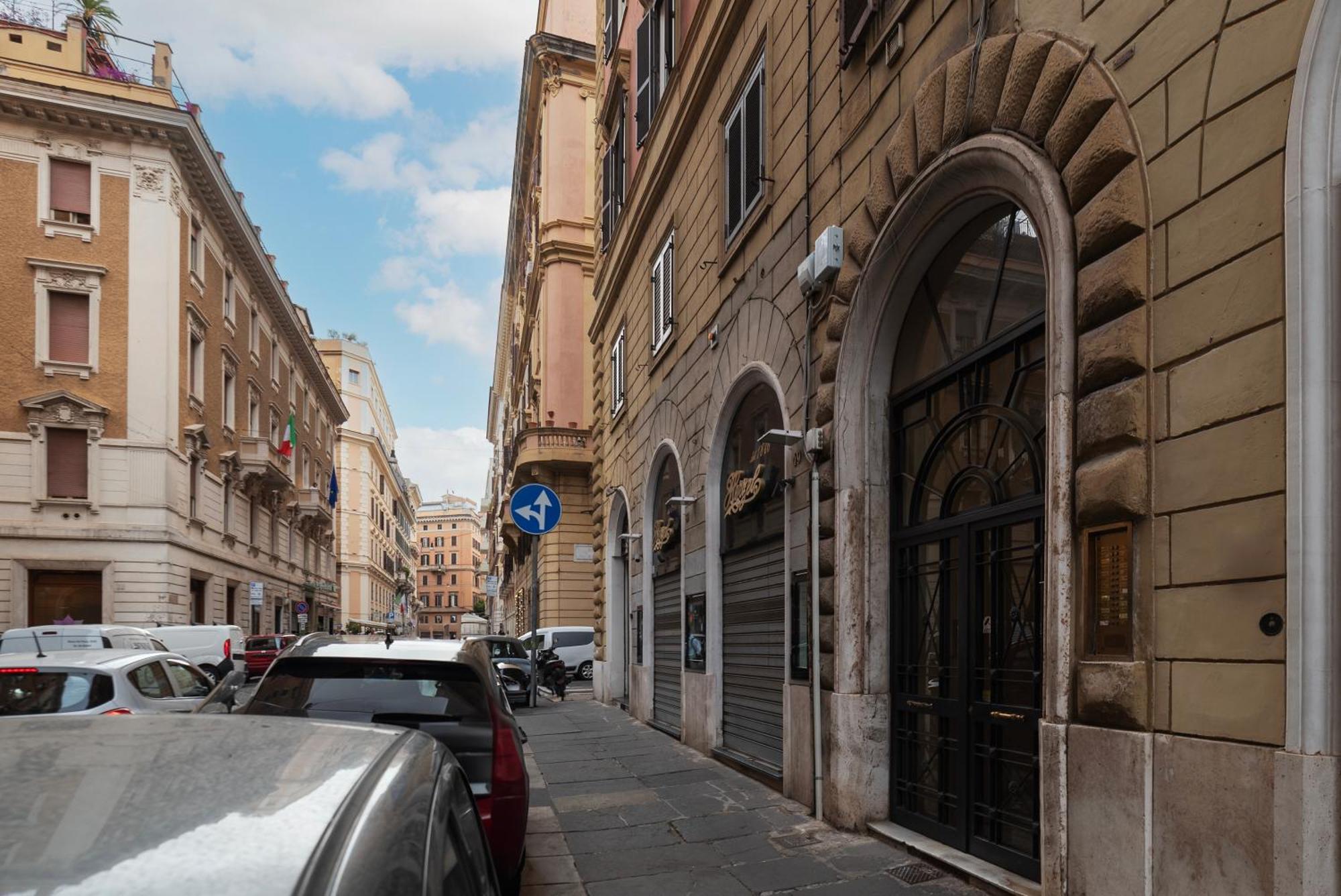 Rione Sallustiano Elegant Apartment