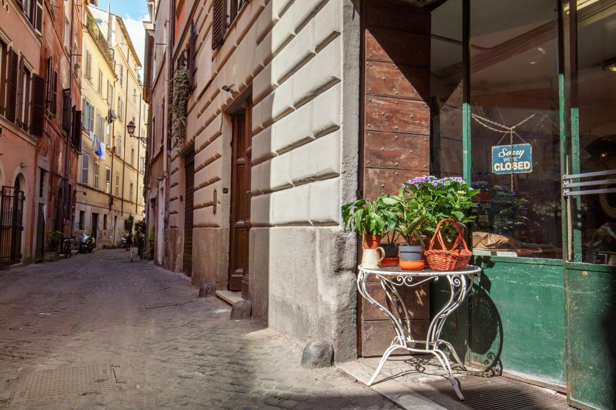 The Right Place 4u Grotte * Roma