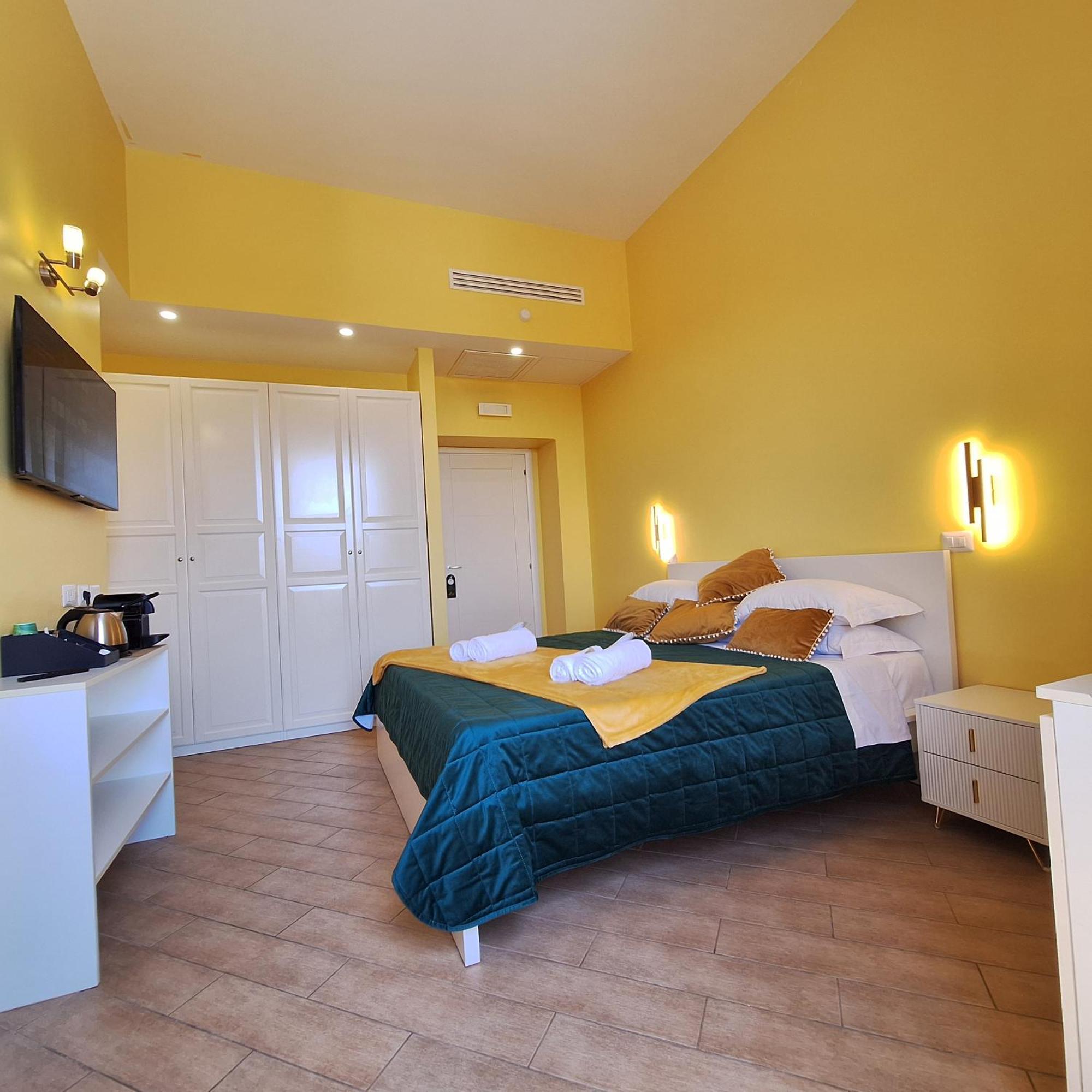 Residenze Serventi Longhi Guest house *