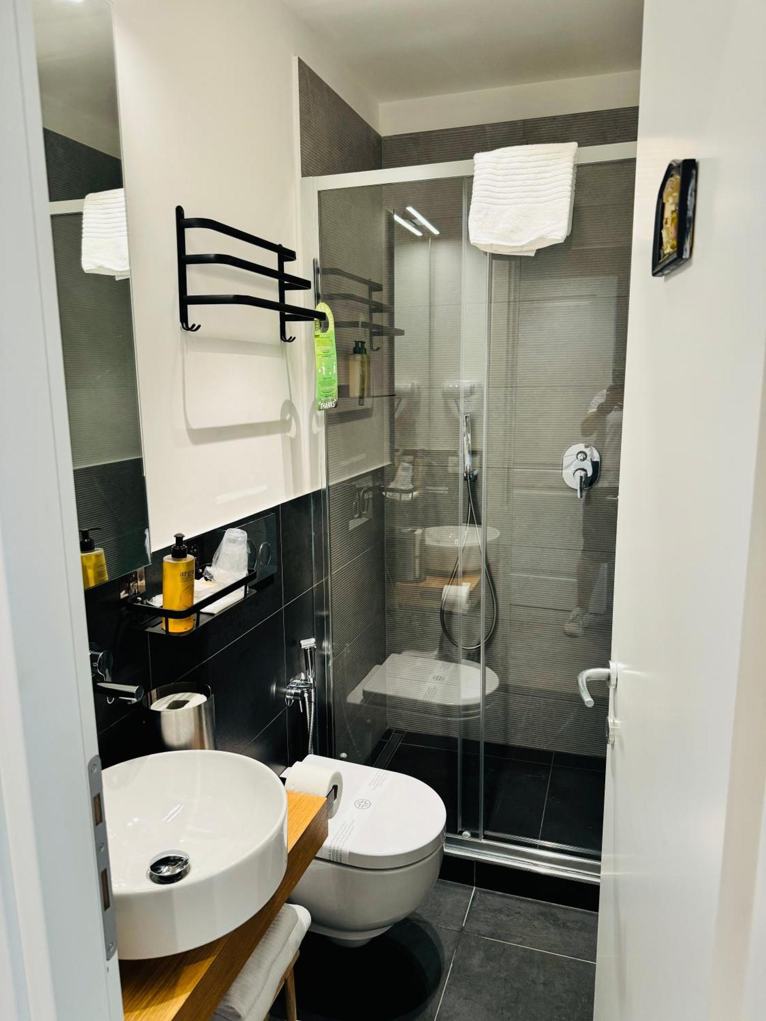 Residenza 62 Guest house Rome