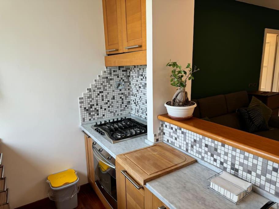 Apartment Piano - Intero A *