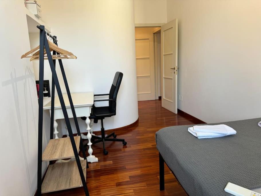 Apartment Piano - Intero A