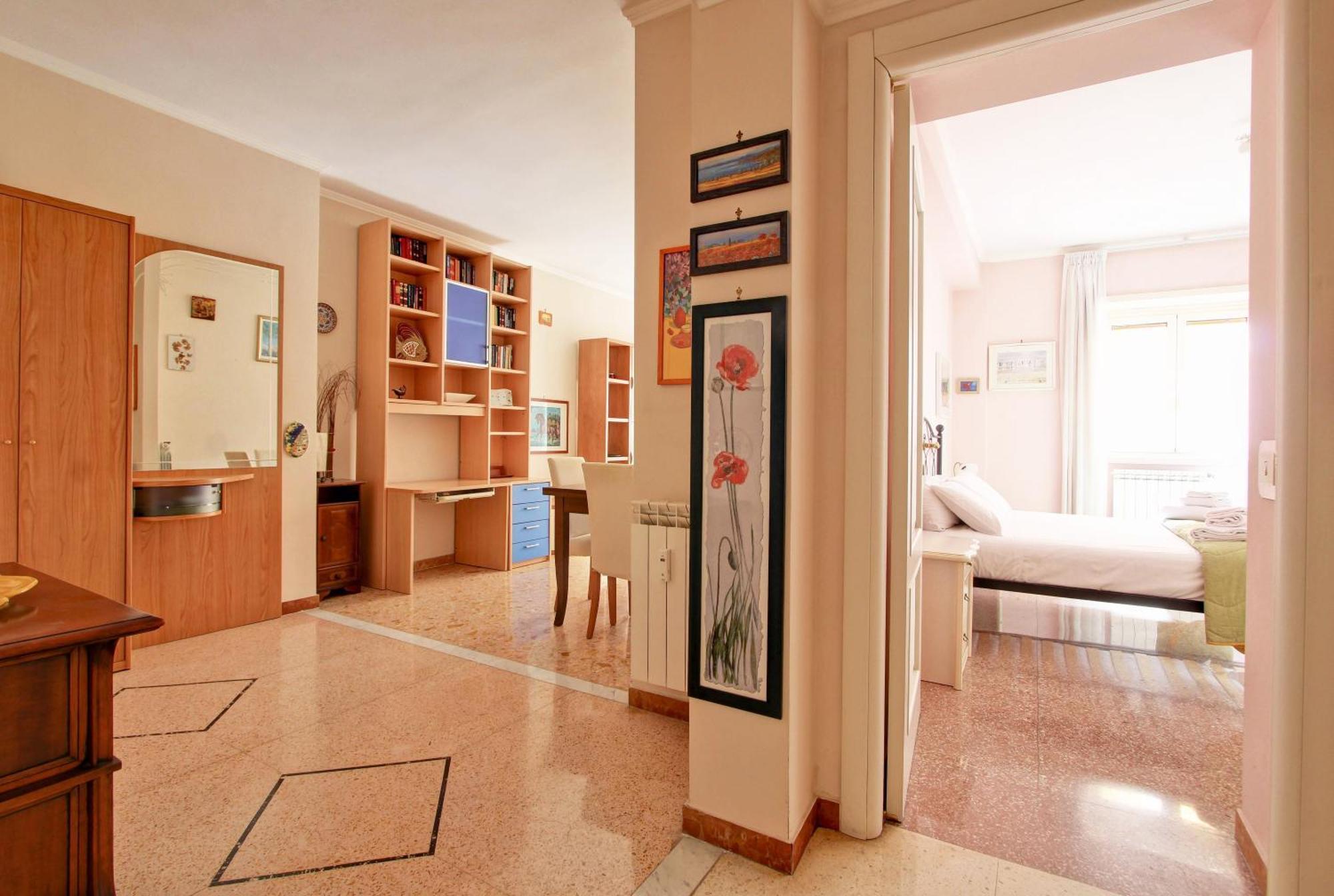 Apartment Porta Portese Rome