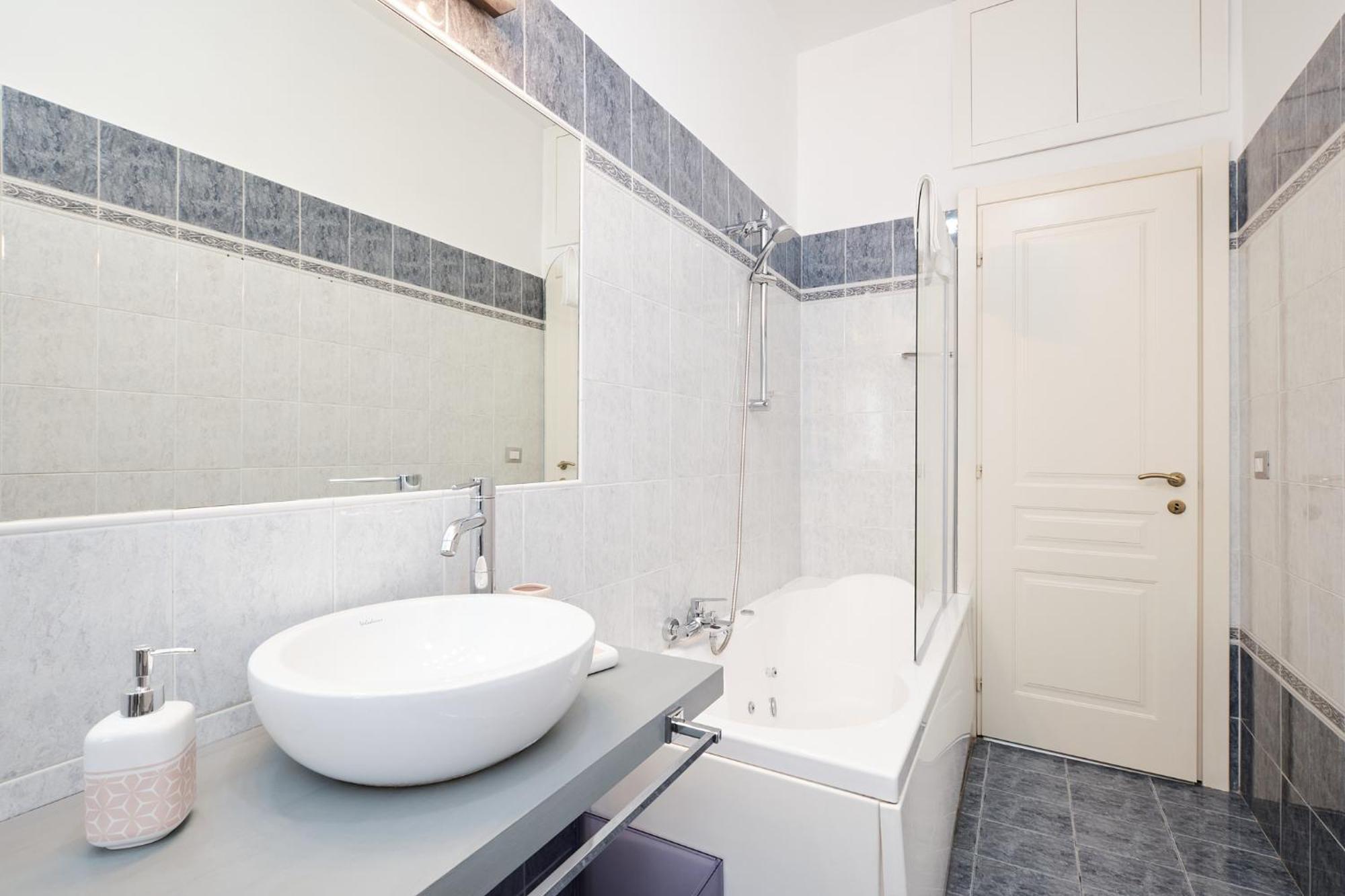 15 Minutes From The Vatican - Free Wi-fi & Netflix Rome