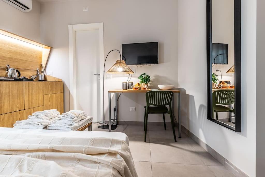 Apartment Dafne Un'oasi Romana Per Coppie