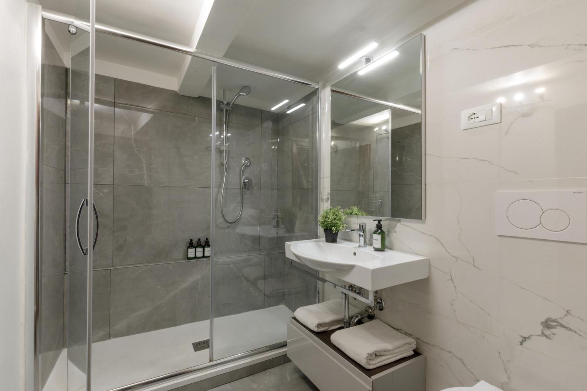 Apartment The Right Place 4u Monserrato *