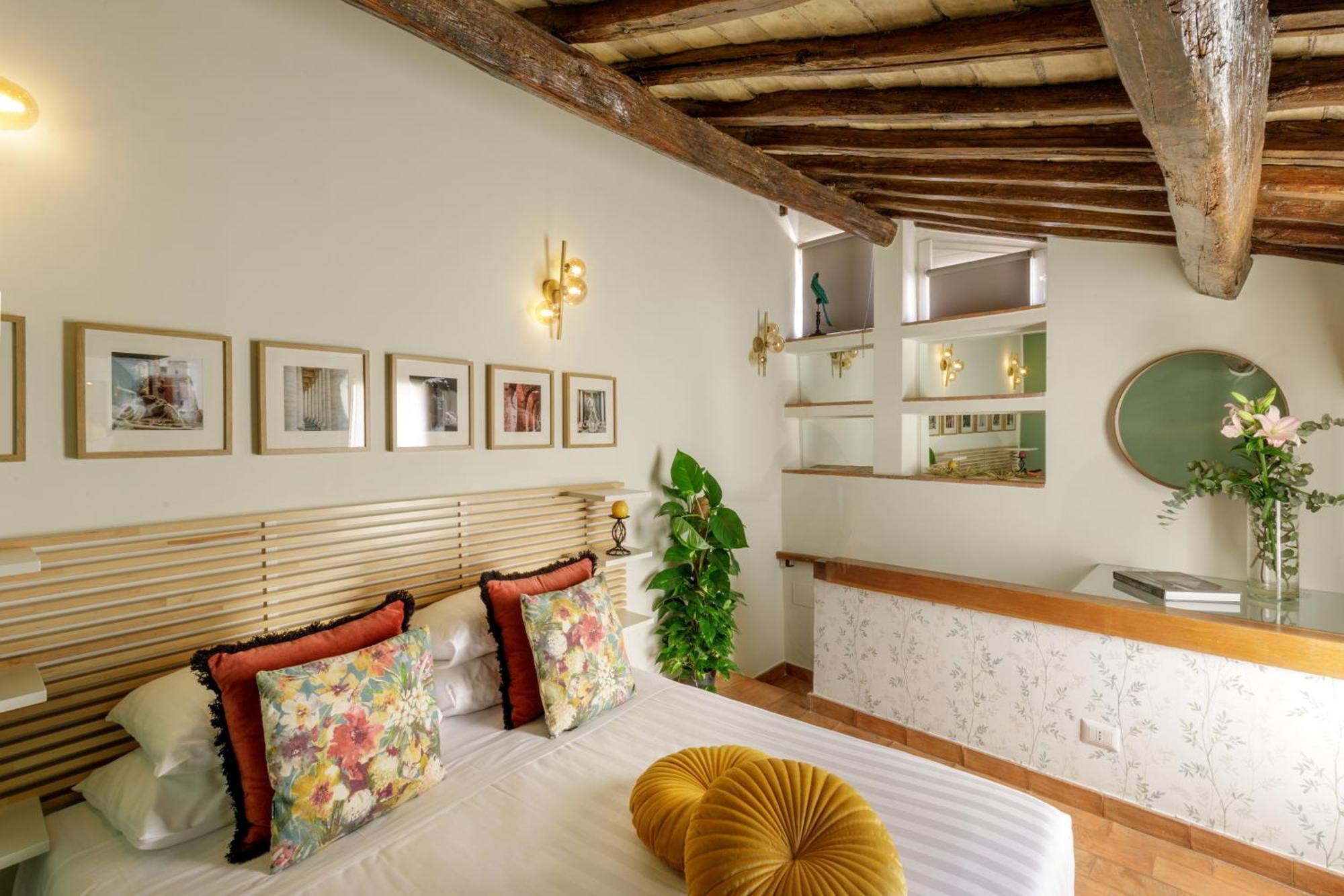 Apartment Rooftop Boho Loft Spanish Steps Rome