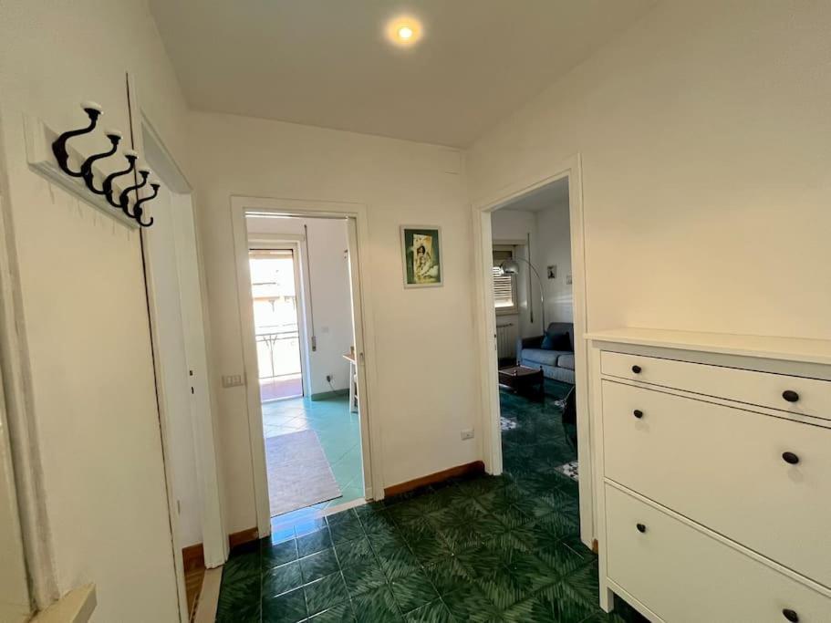 Elegante E Centrale Trilocale A Trastevere Appartement